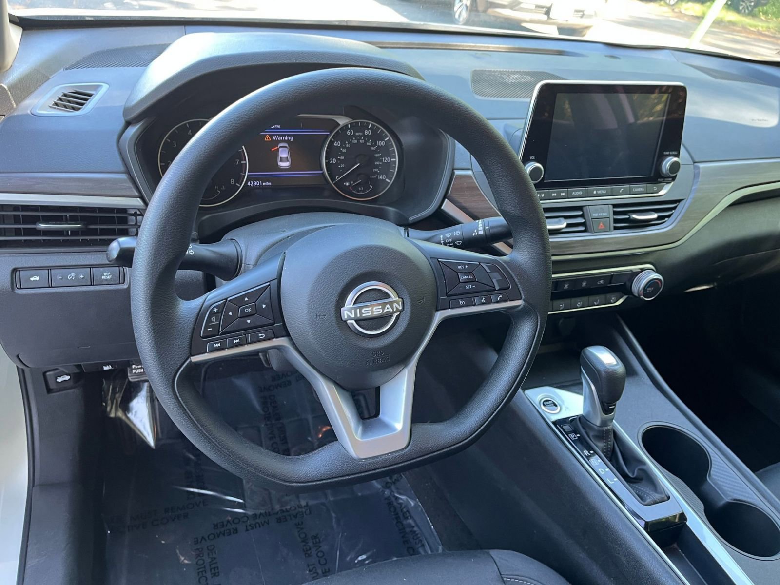 Thumbnail: 2025 Nissan Altima - 27