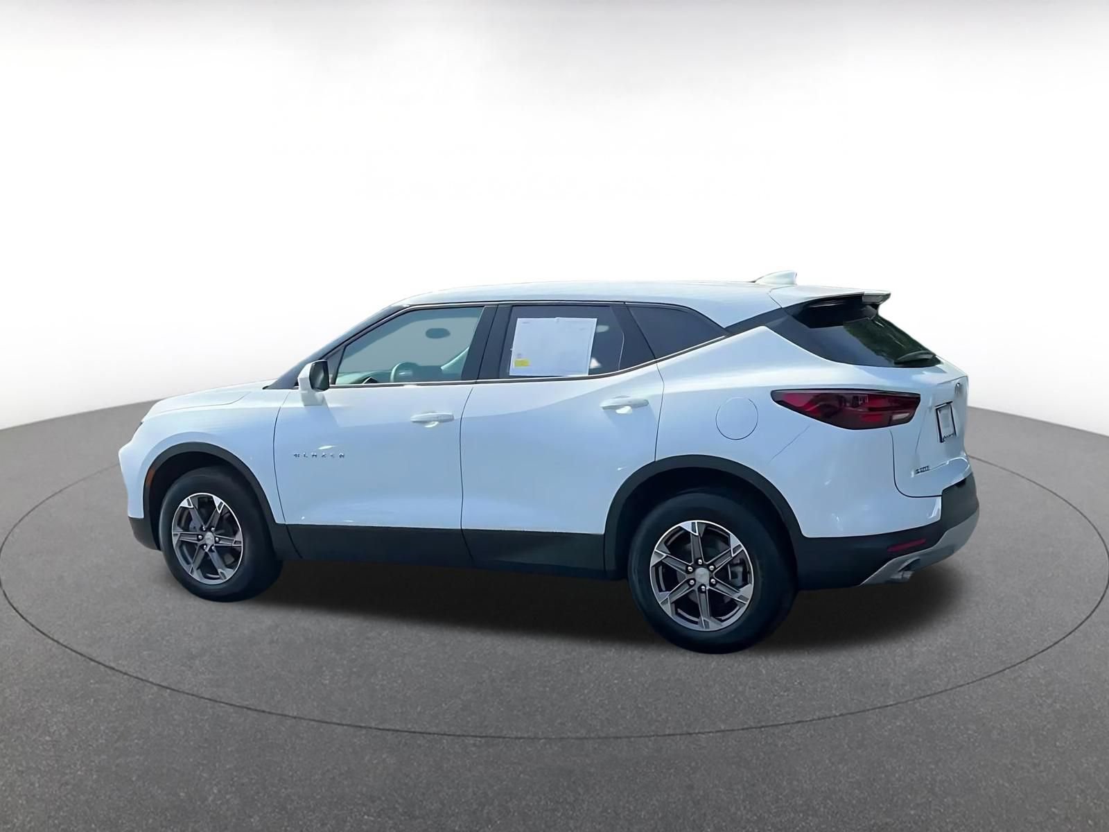 Thumbnail: 2026 Chevrolet Blazer - 10