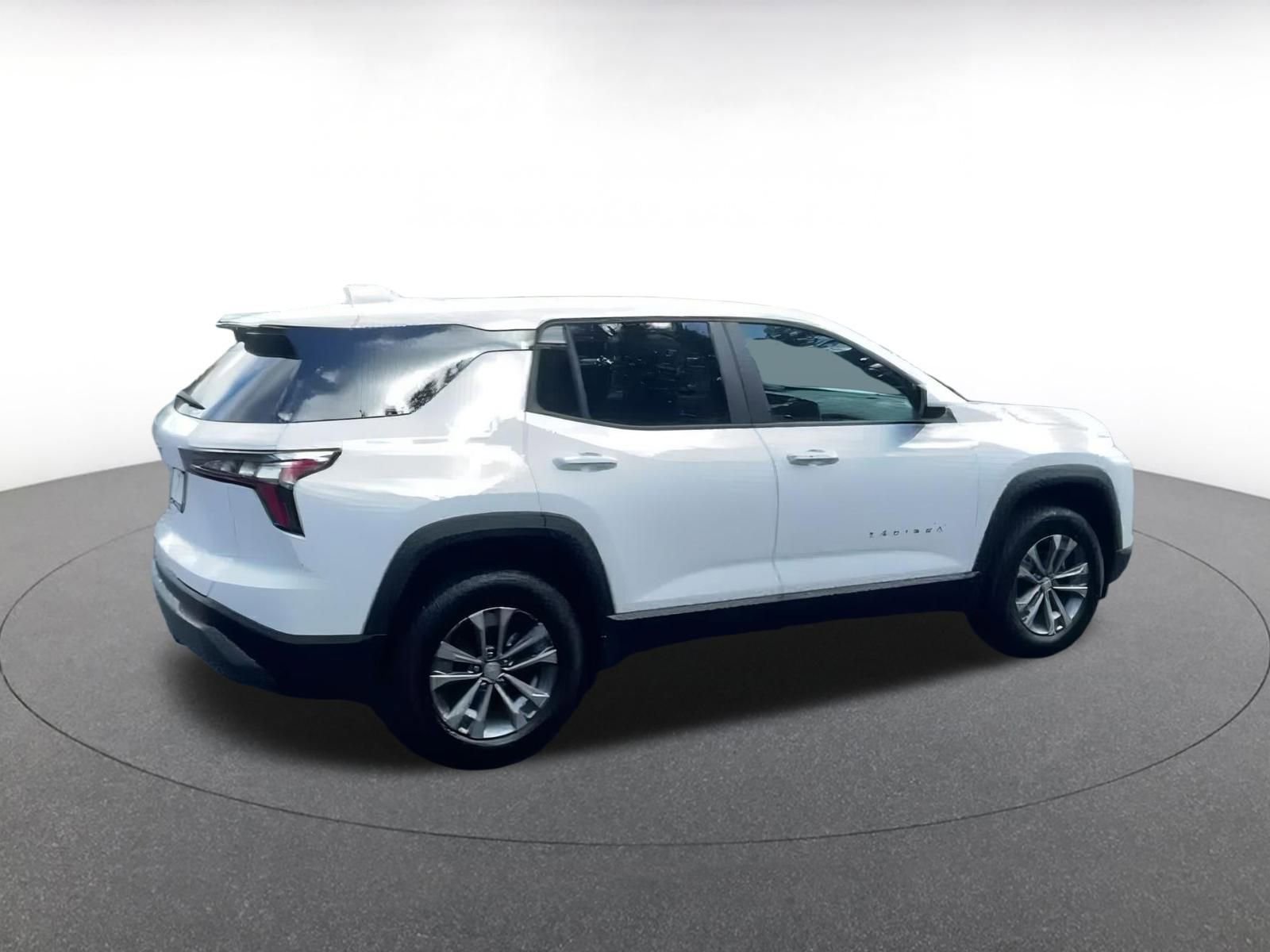 Thumbnail: 2025 Chevrolet Equinox - 14