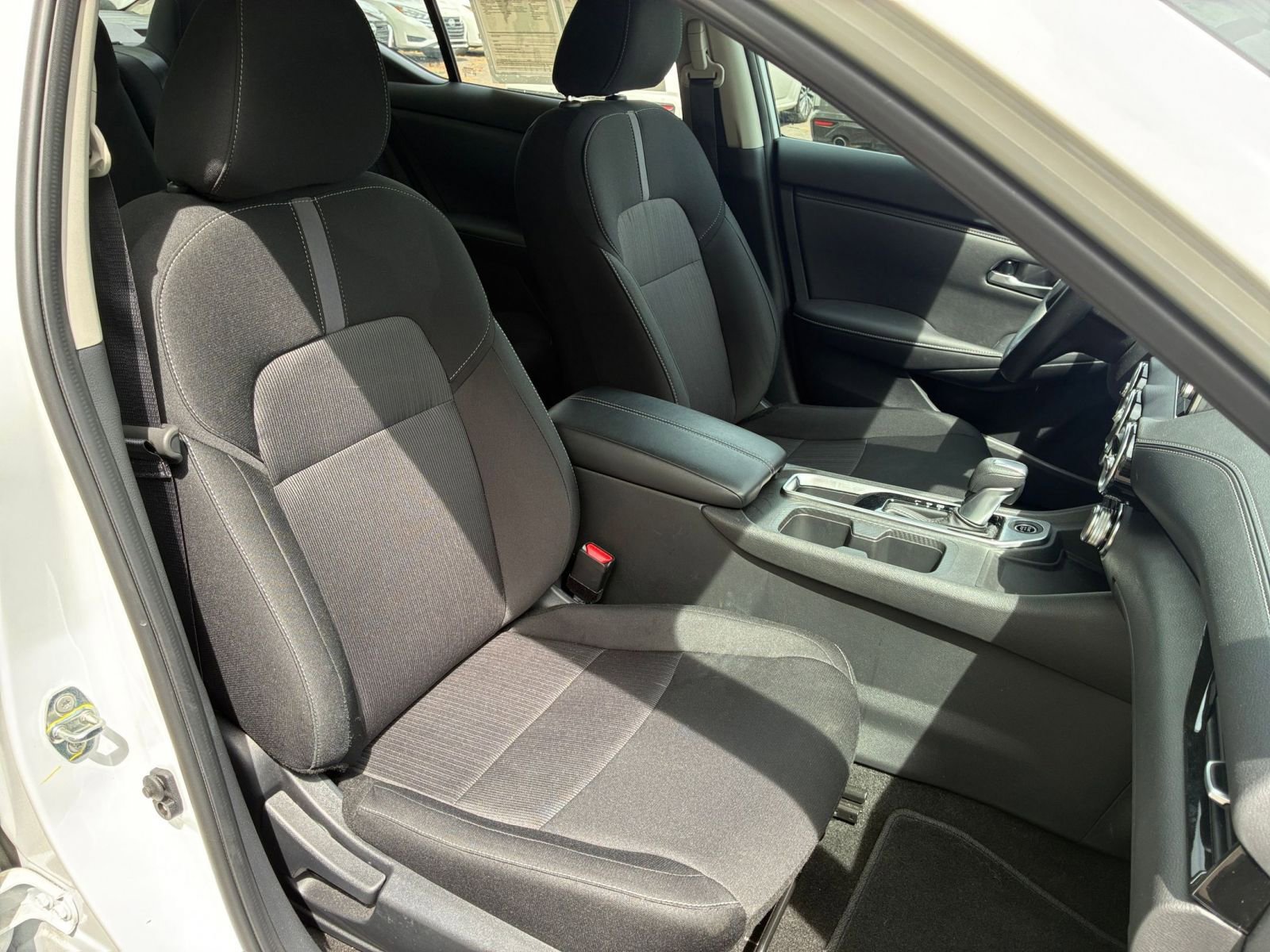 Thumbnail: 2025 Nissan Sentra - 34