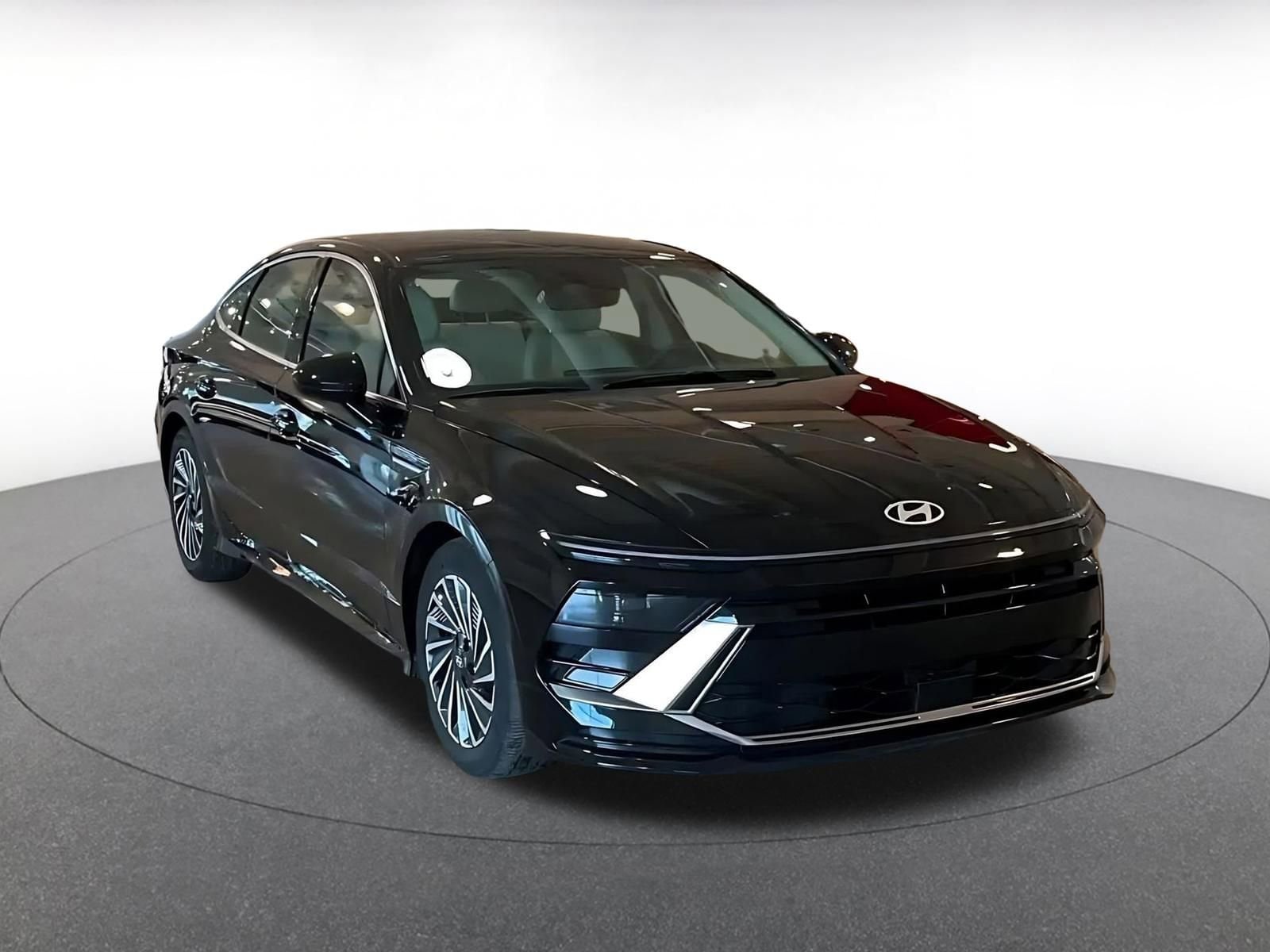 Thumbnail: 2025 Hyundai Sonata - 3