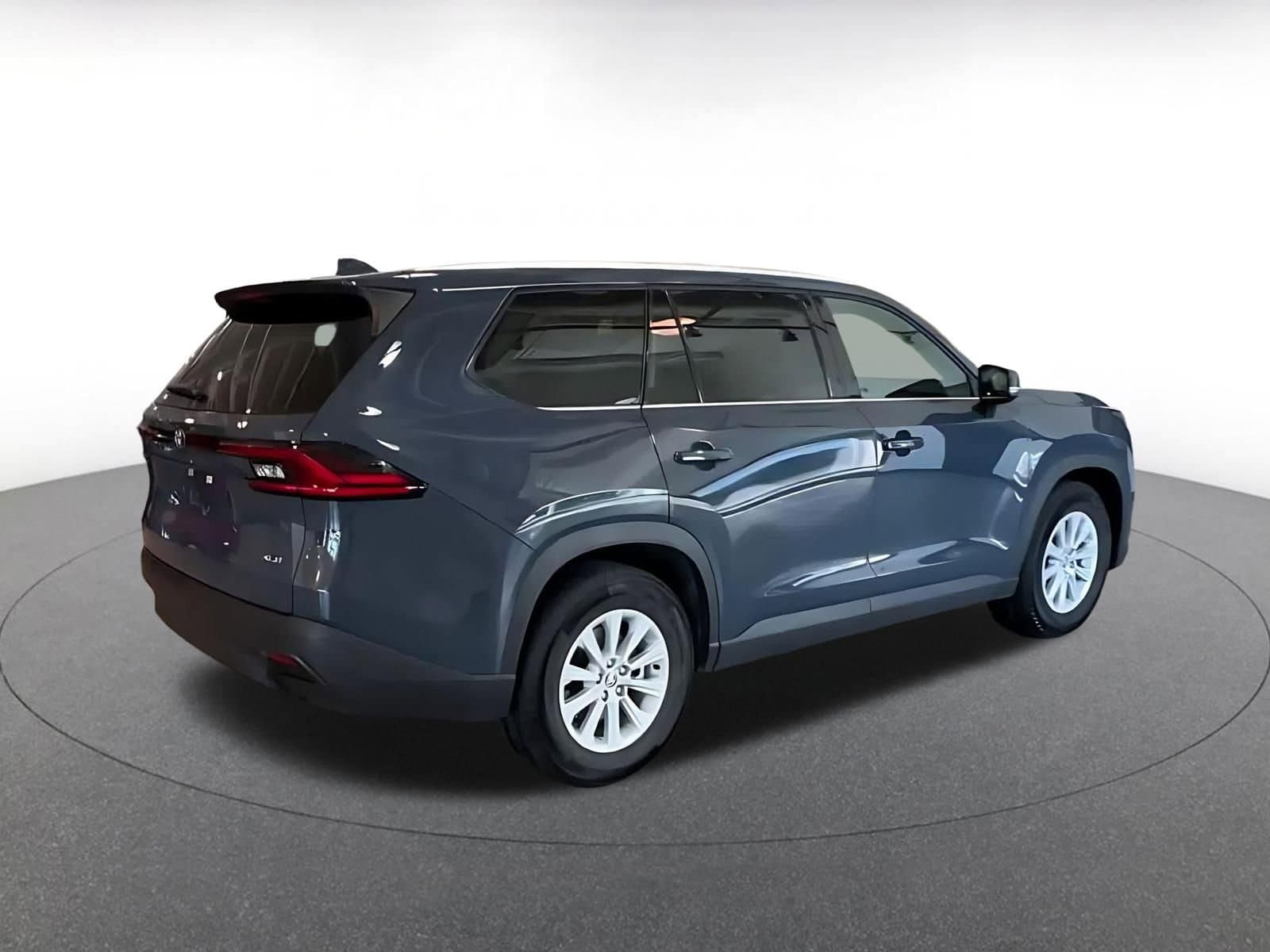 Thumbnail: 2025 Toyota Grand Highlander - 15