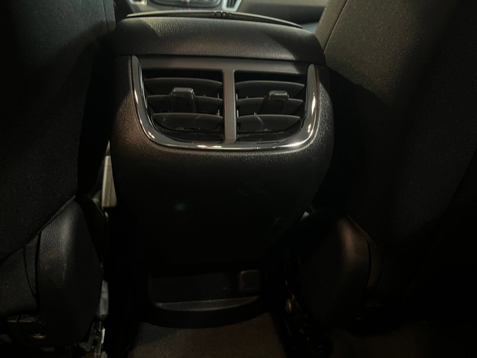 Thumbnail: 2023 Chevrolet Malibu - 24