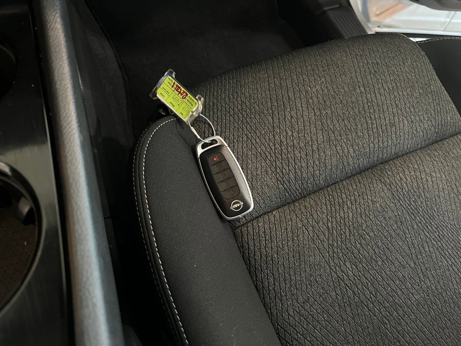 Thumbnail: 2025 Nissan Rogue - 21