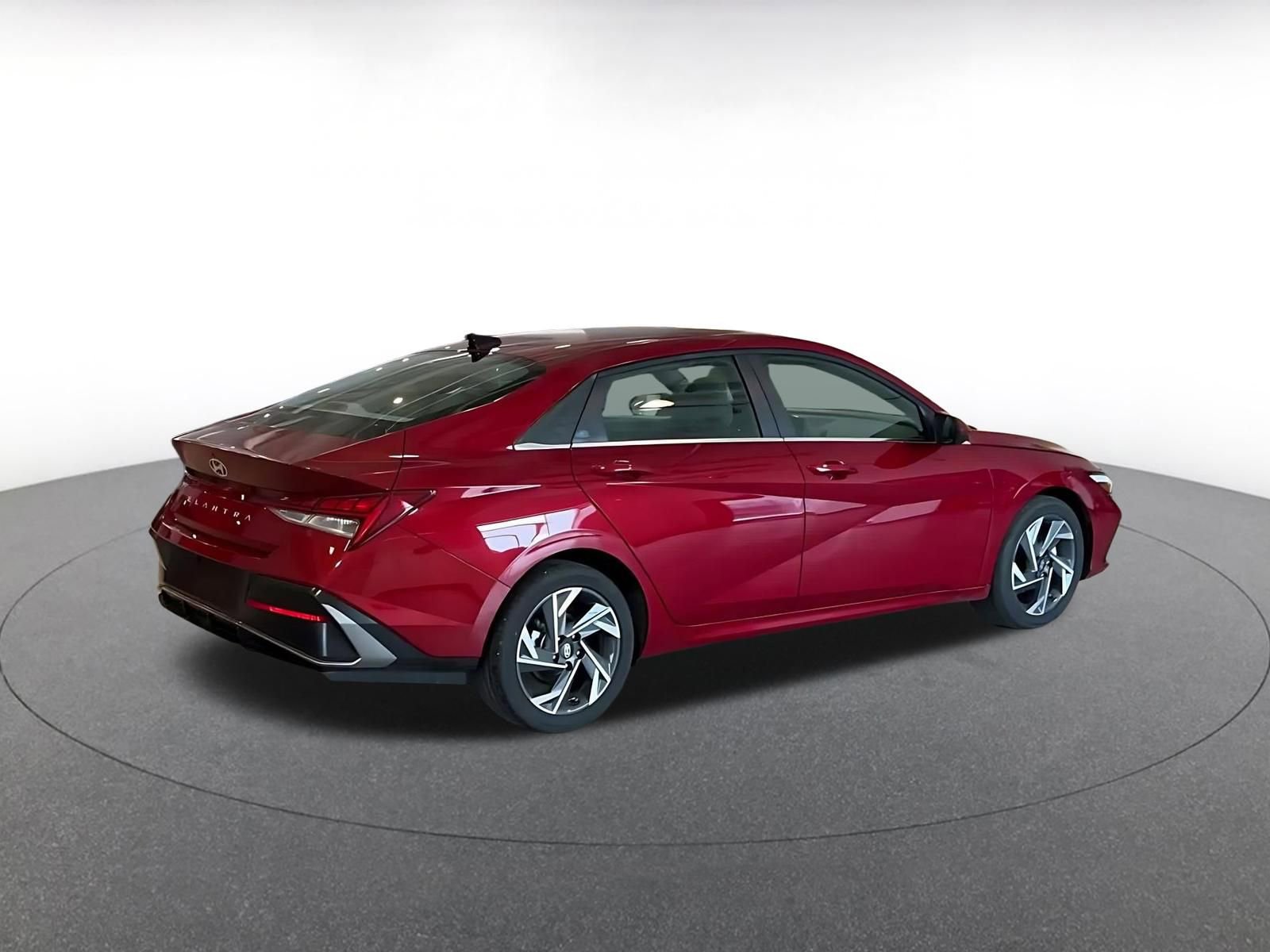 Thumbnail: 2025 Hyundai Elantra - 15