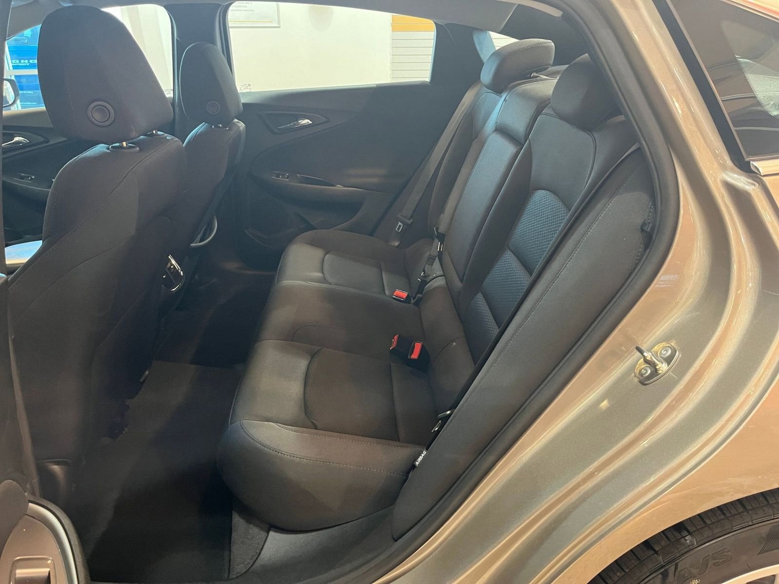 Thumbnail: 2024 Chevrolet Malibu - 25