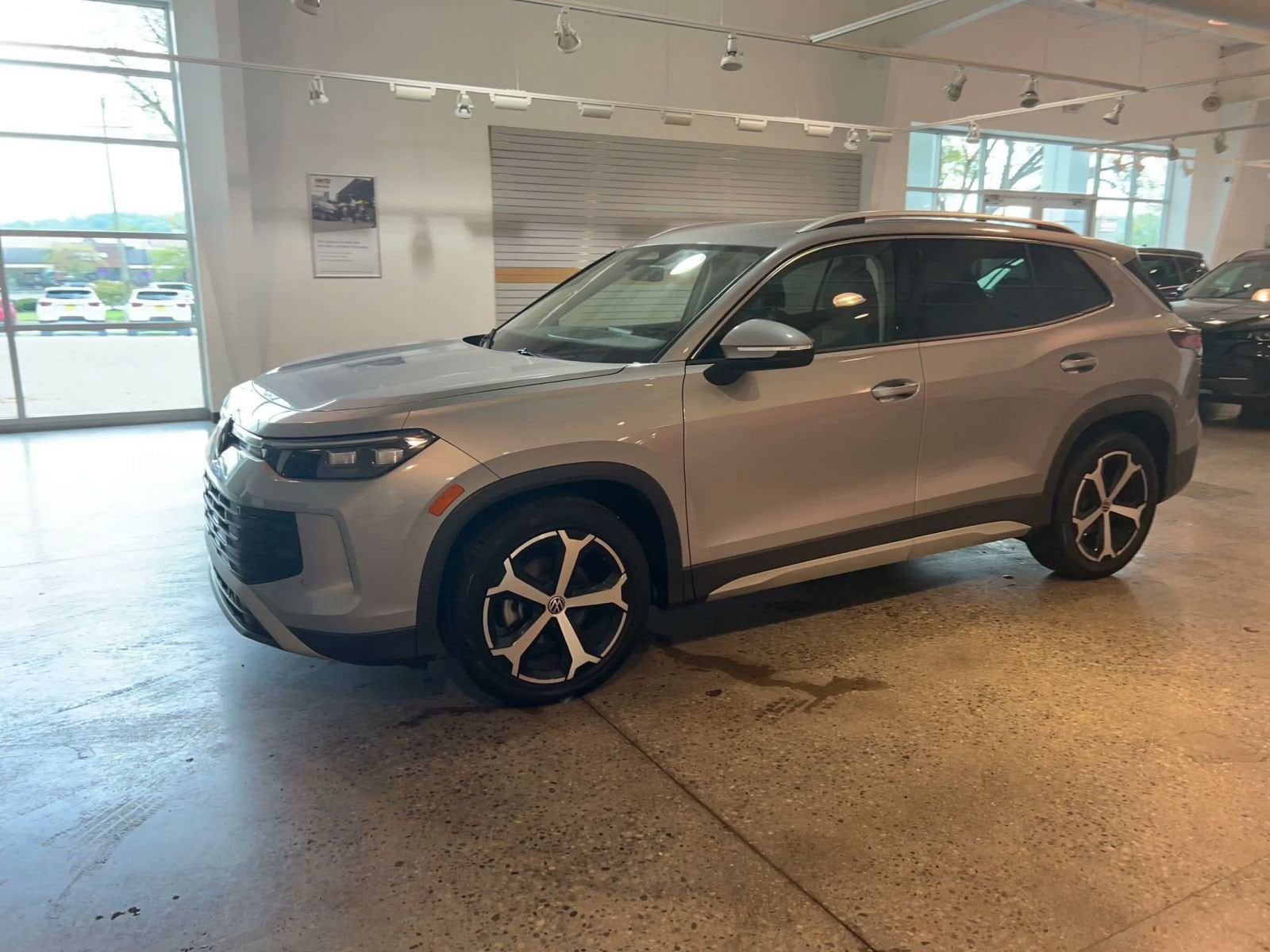 Thumbnail: 2026 Volkswagen Tiguan - 7