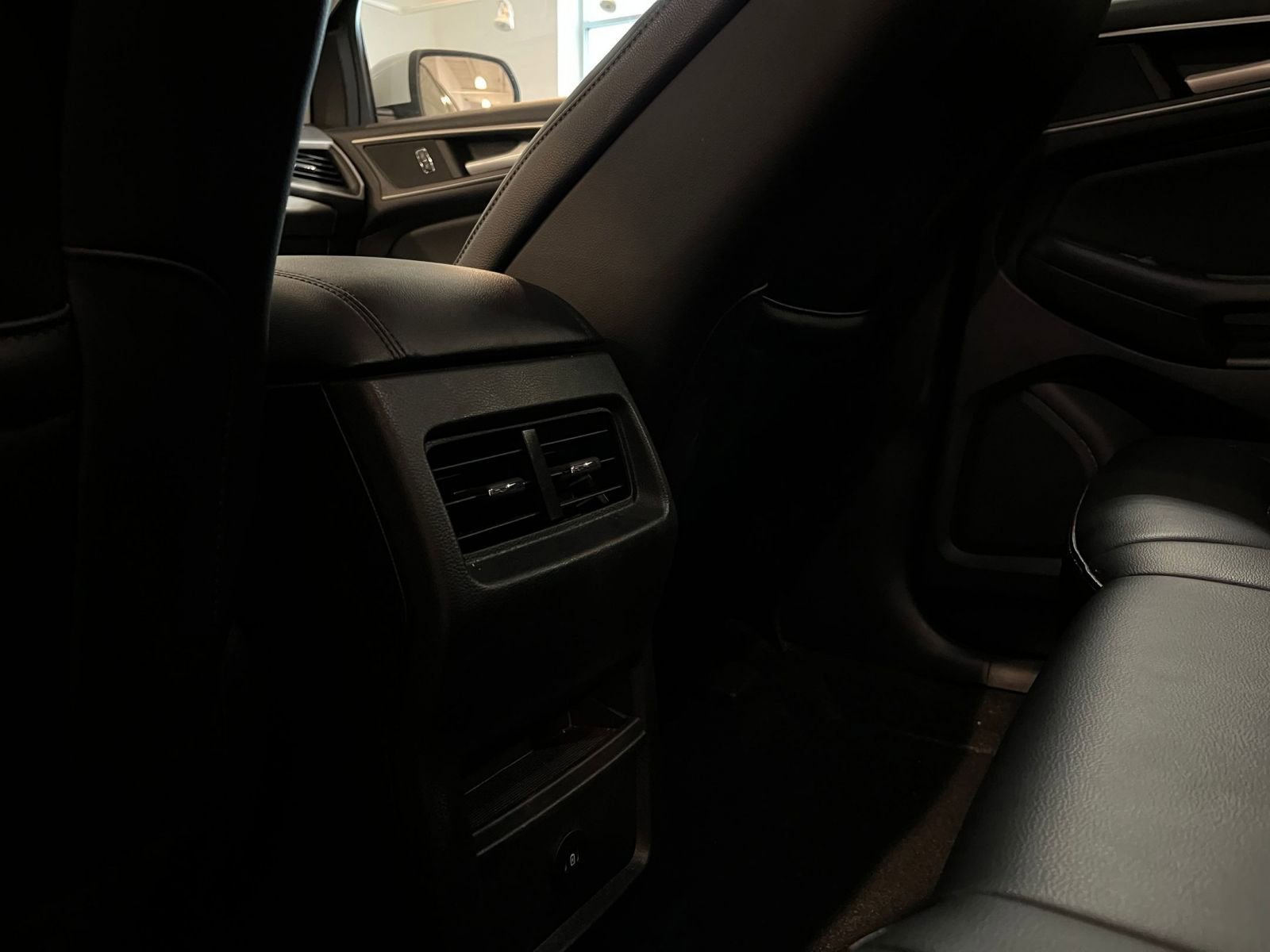 Thumbnail: 2024 Ford Edge - 24