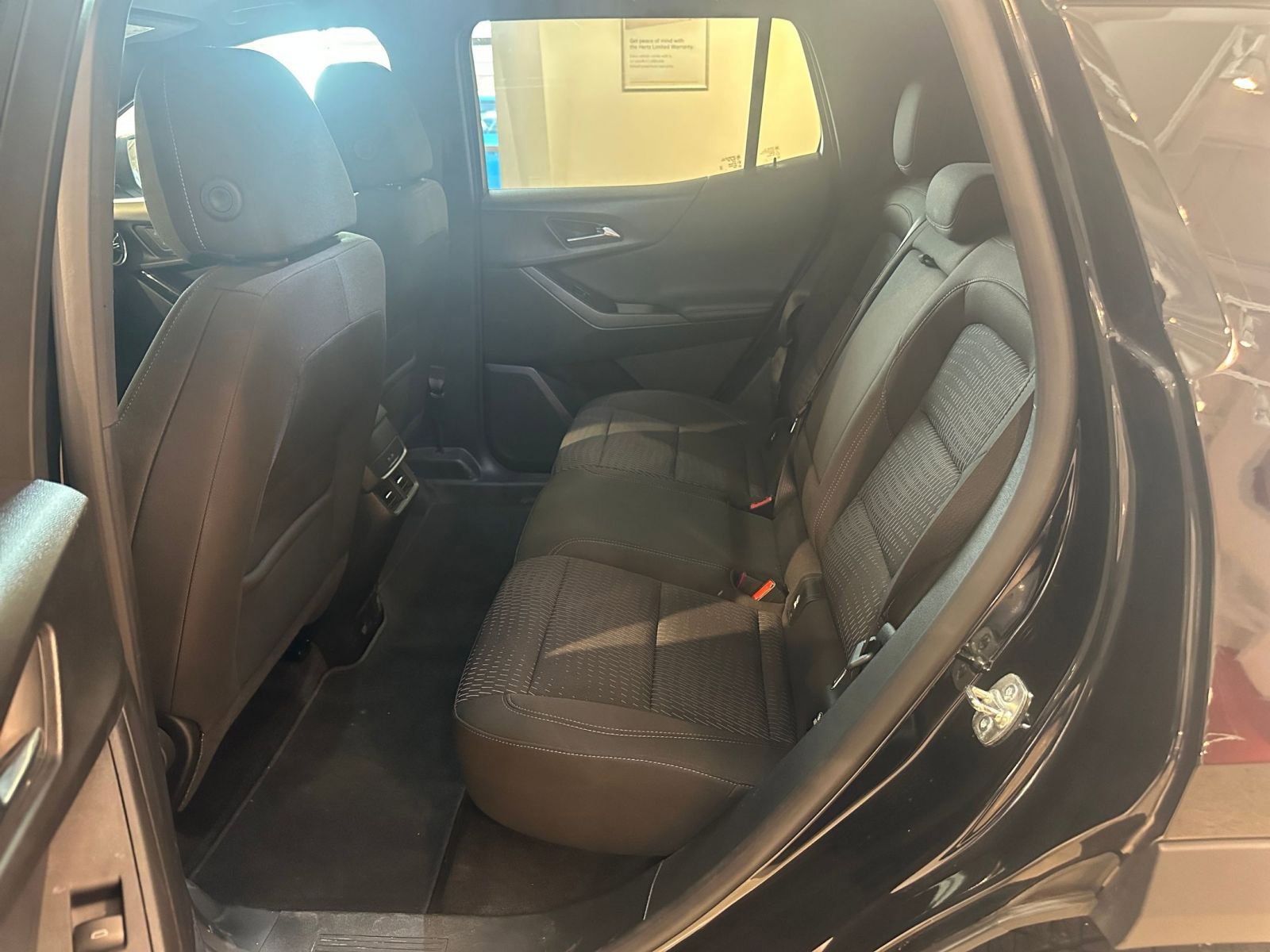 Thumbnail: 2025 Chevrolet Equinox - 25