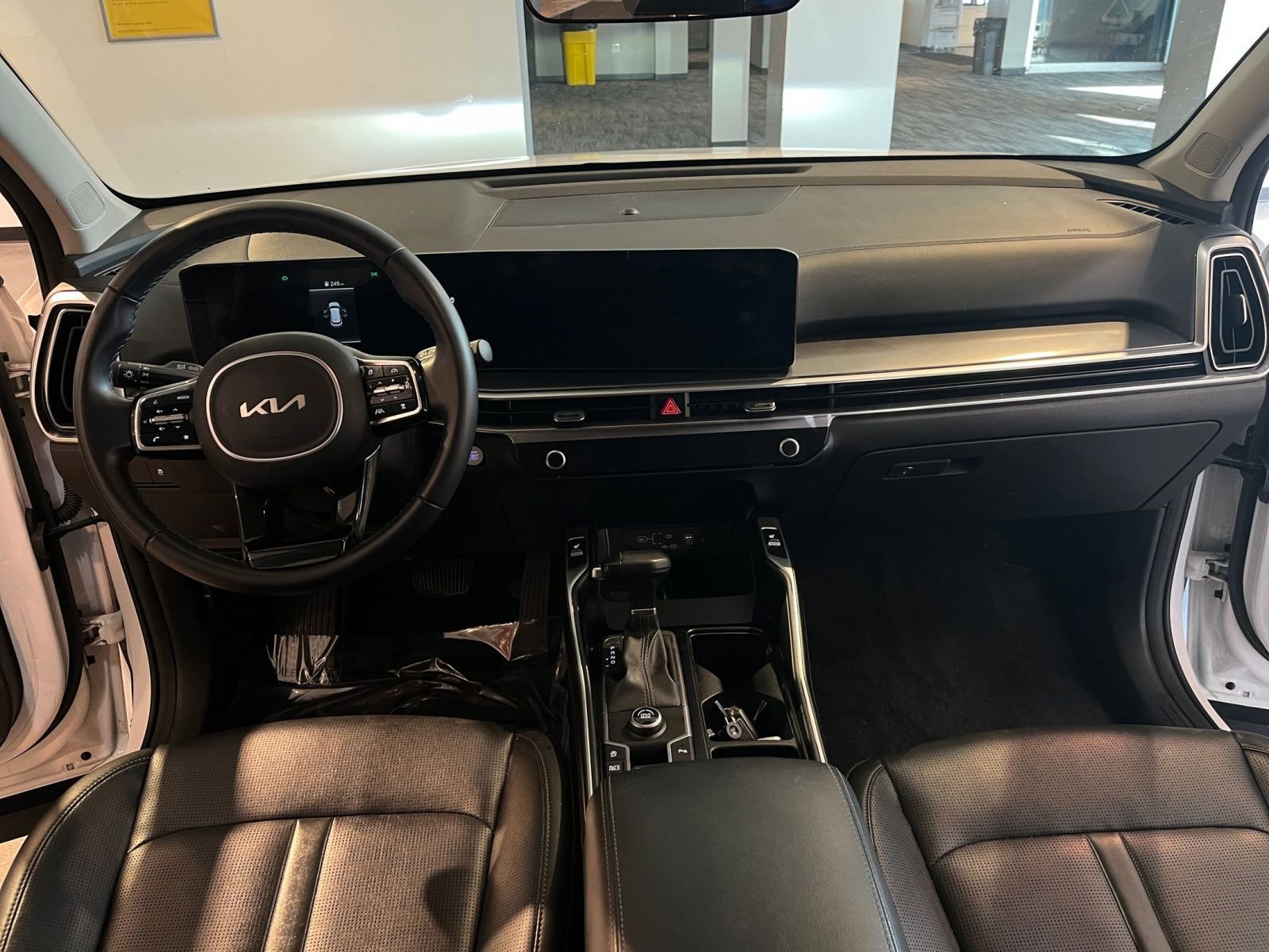 Thumbnail: 2024 Kia Sorento - 34