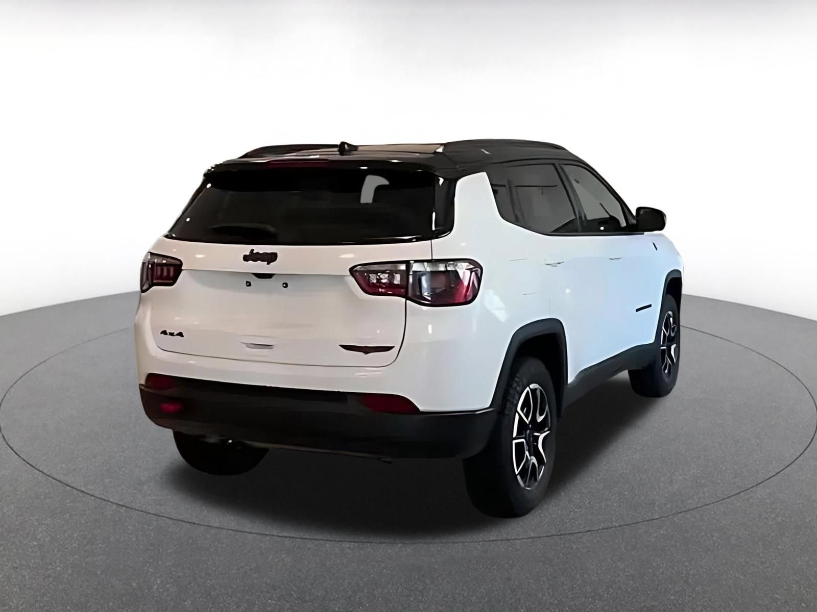 Thumbnail: 2025 Jeep Compass - 11