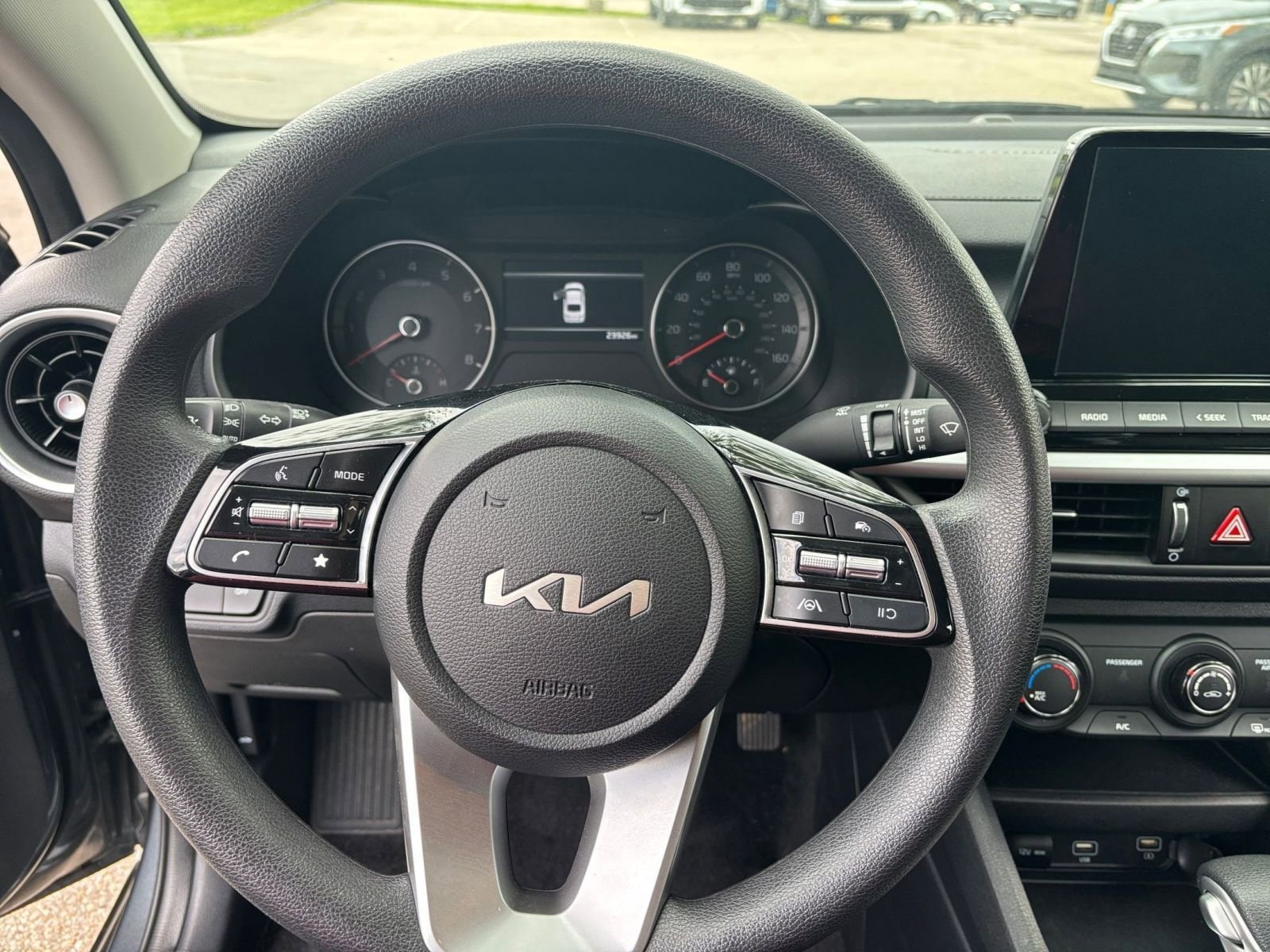 Thumbnail: 2024 Kia Forte - 34