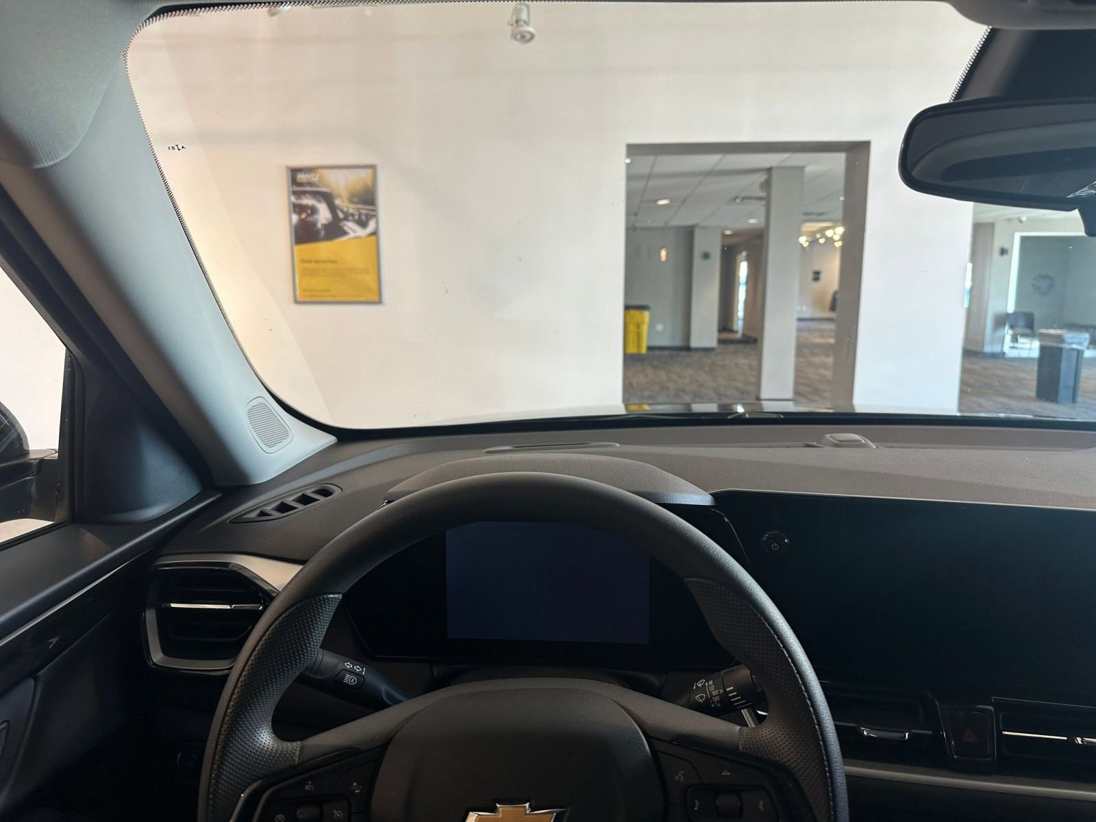 Thumbnail: 2025 Chevrolet TrailBlazer - 32