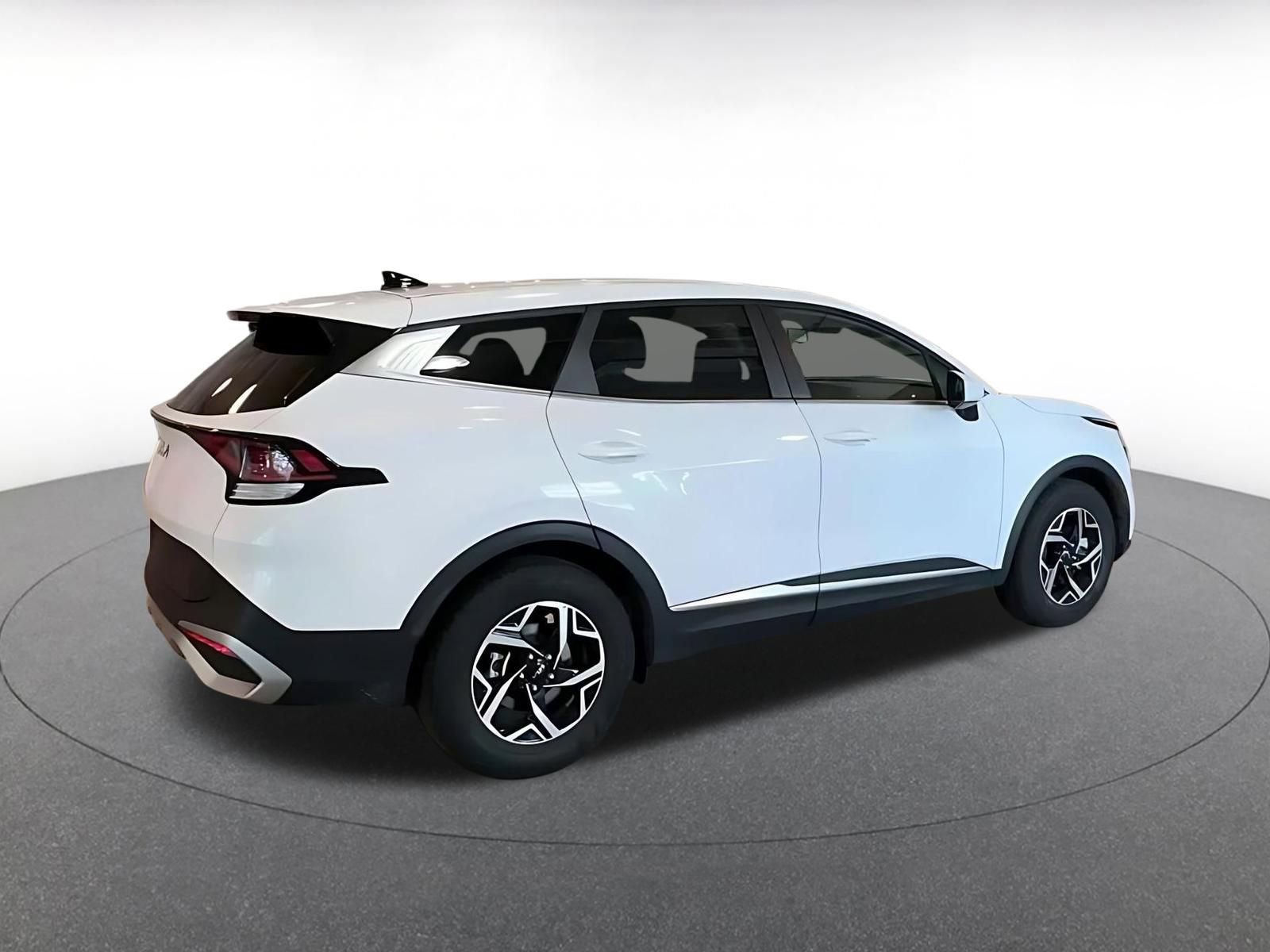 Thumbnail: 2025 Kia Sportage - 12