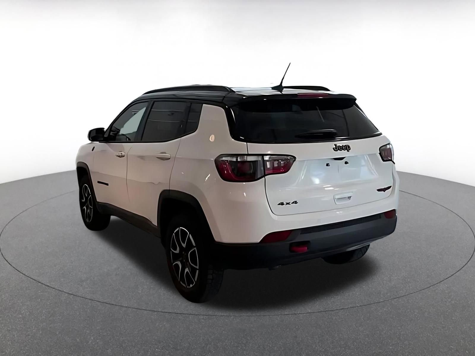 Thumbnail: 2025 Jeep Compass - 10