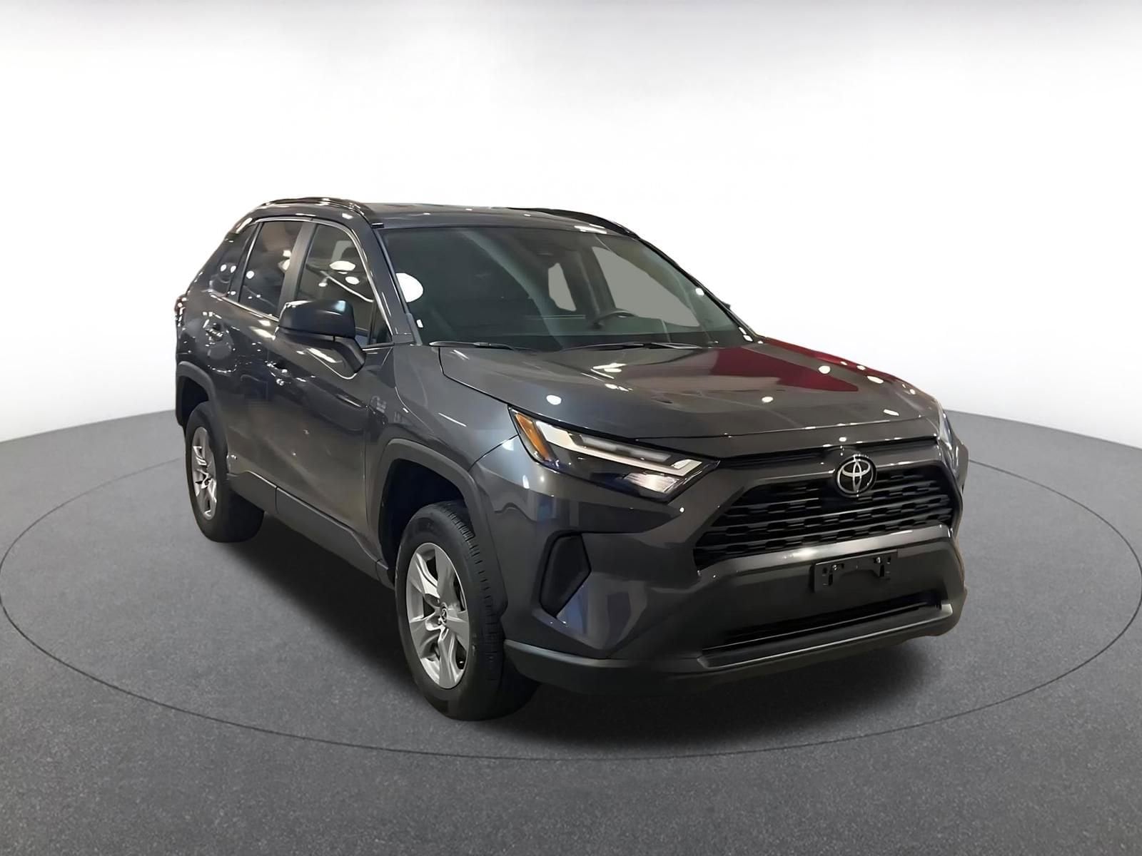 Thumbnail: 2025 Toyota RAV4 - 3