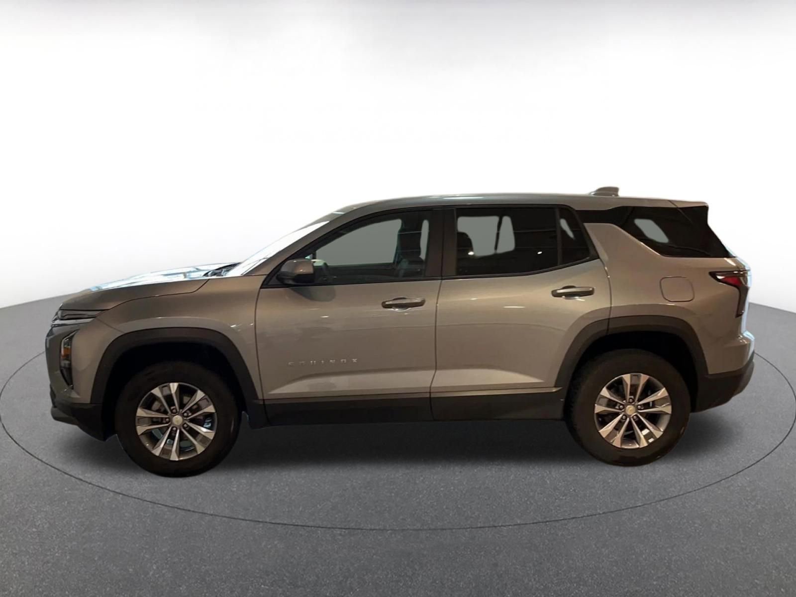 Thumbnail: 2025 Chevrolet Equinox - 9