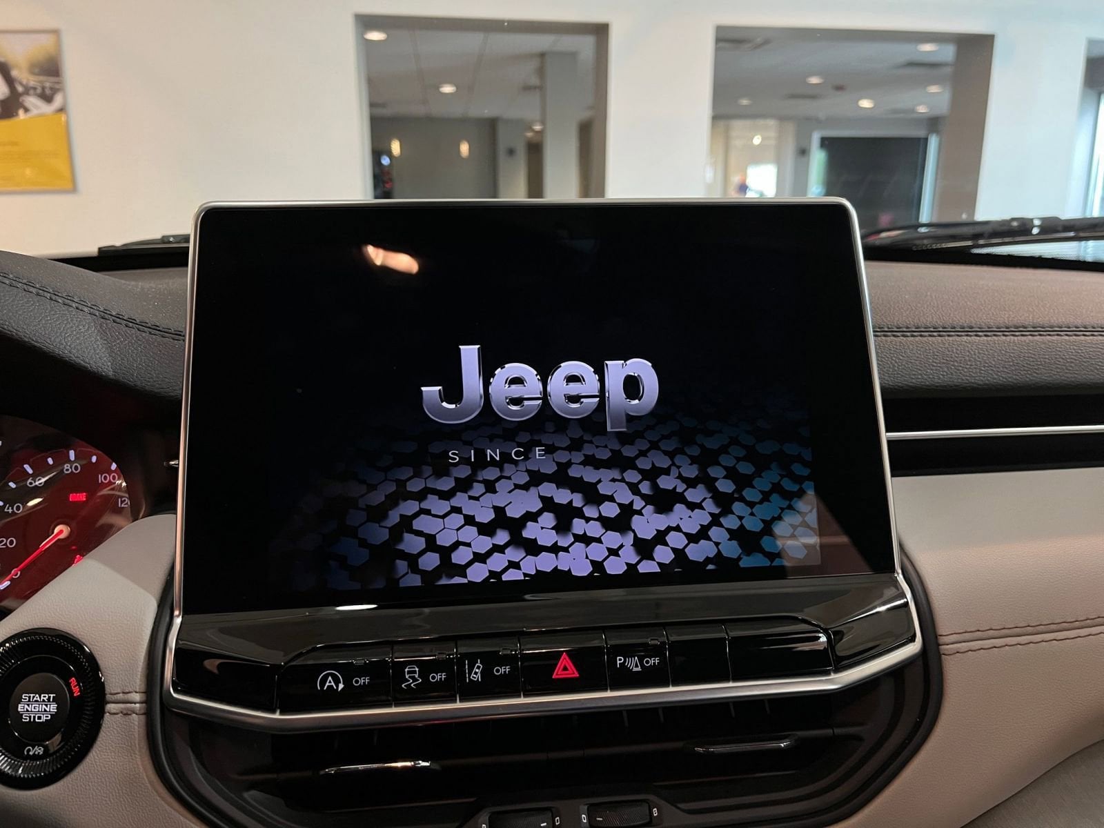 Thumbnail: 2025 Jeep Compass - 20