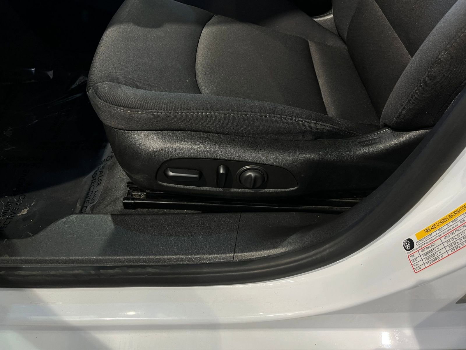 Thumbnail: 2023 Chevrolet Malibu - 22