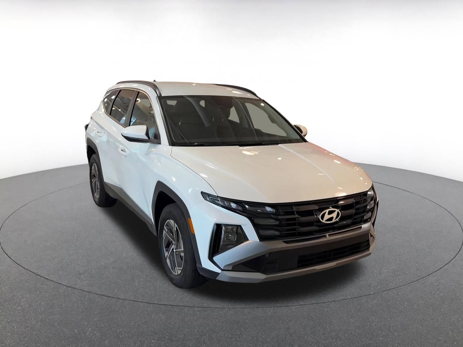 Thumbnail: 2025 Hyundai Tucson - 3