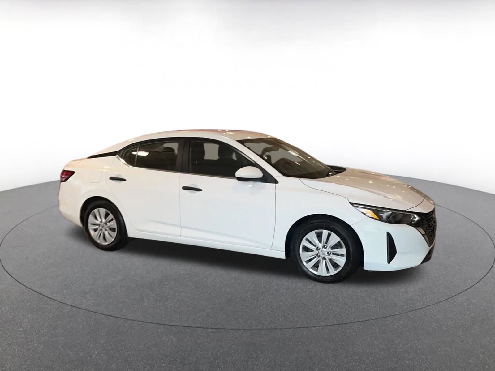 Thumbnail: 2024 Nissan Sentra - 2