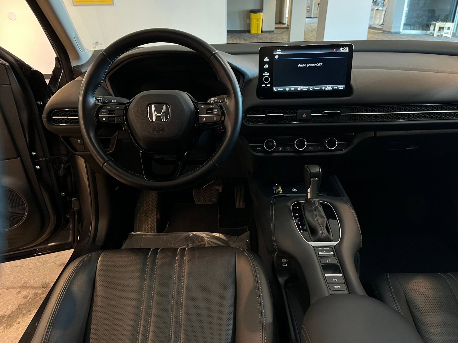 Thumbnail: 2025 Honda HR-V - 34