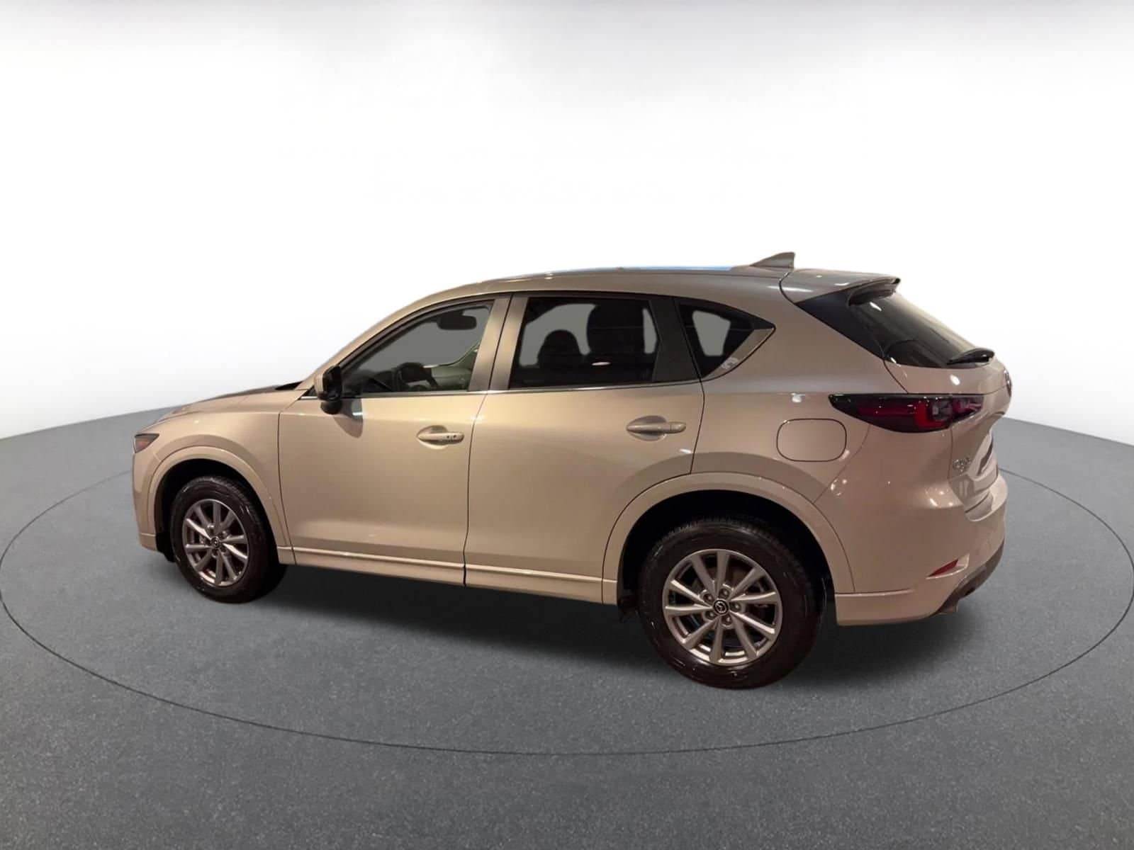 Thumbnail: 2025 Mazda CX-5 - 10