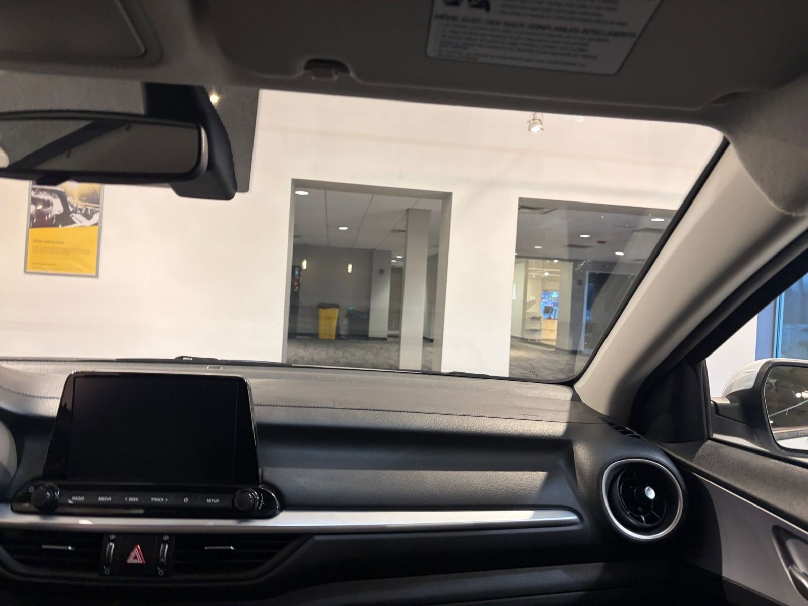 Thumbnail: 2024 Kia Forte - 33