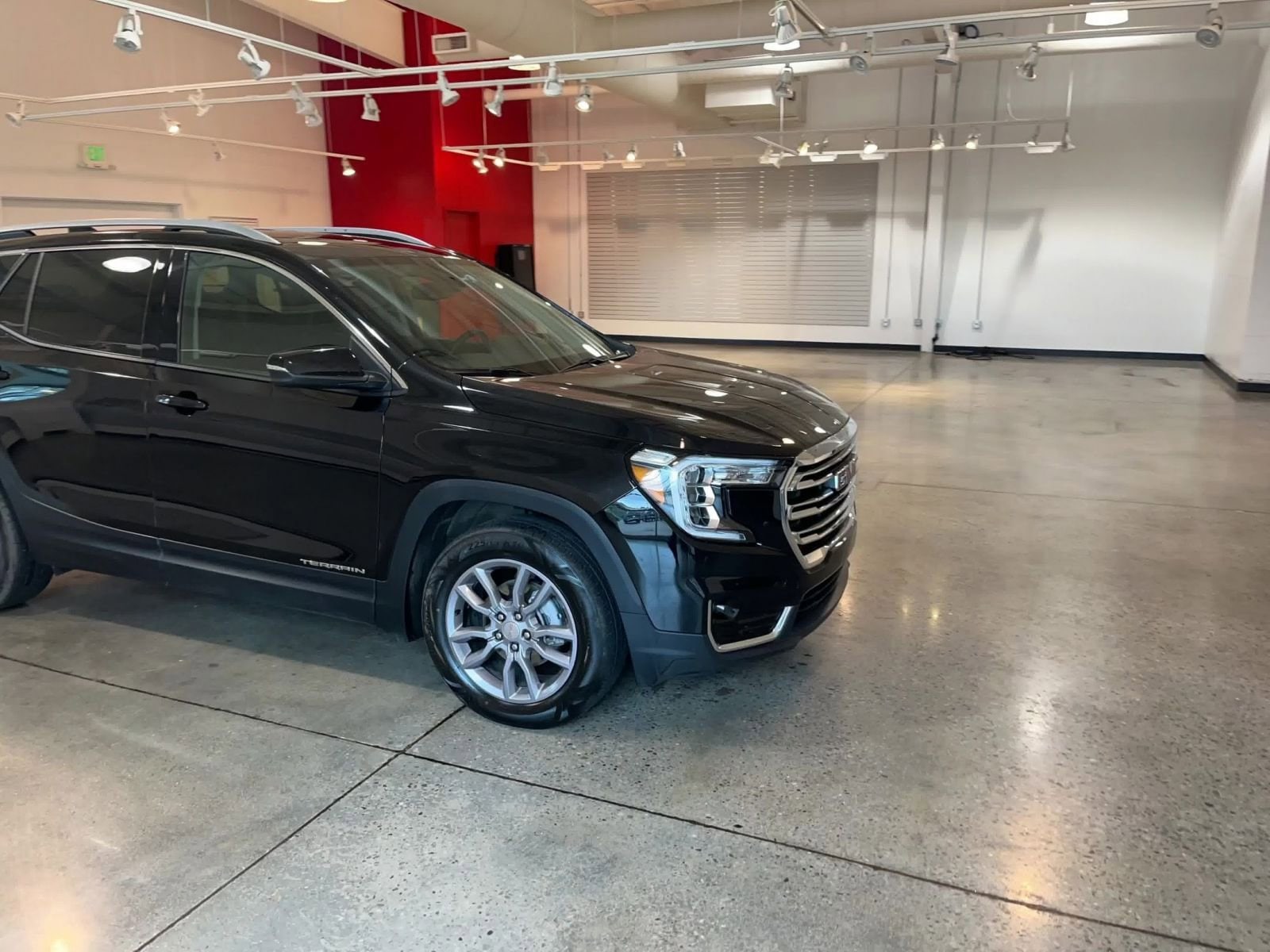 Thumbnail: 2024 GMC Terrain - 2