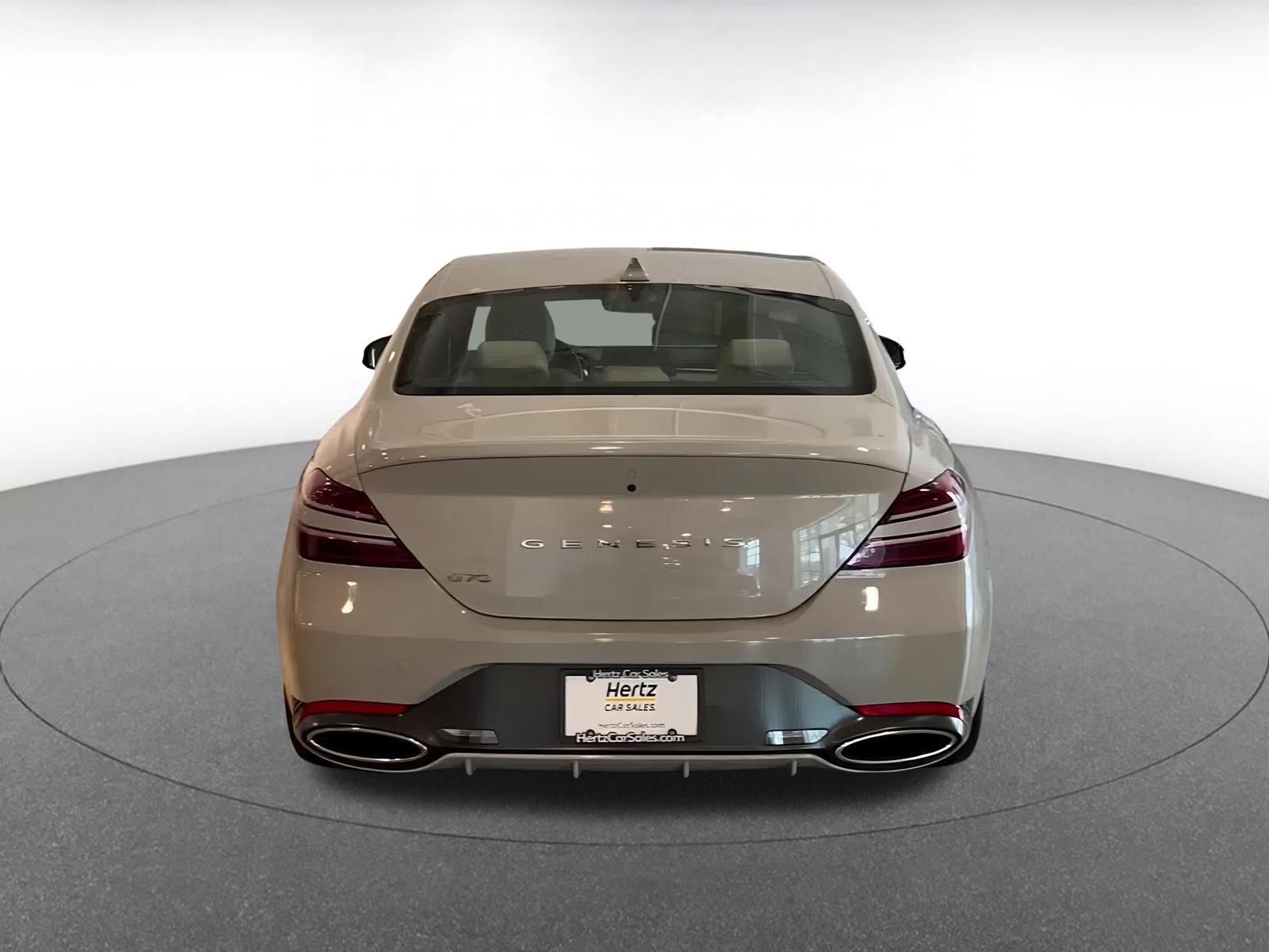 Thumbnail: 2024 Genesis G70 - 12