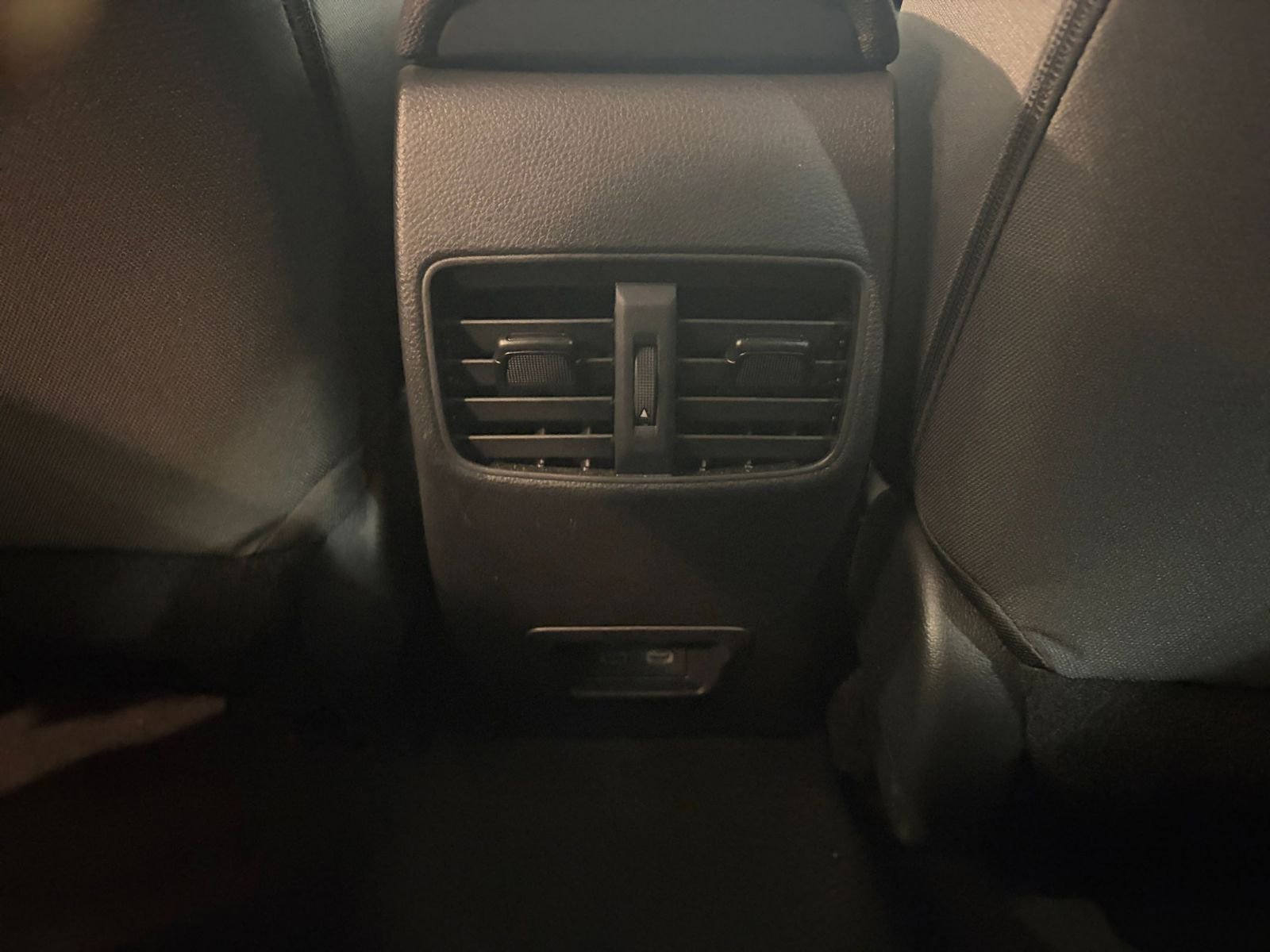 Thumbnail: 2025 Toyota Corolla Cross - 23