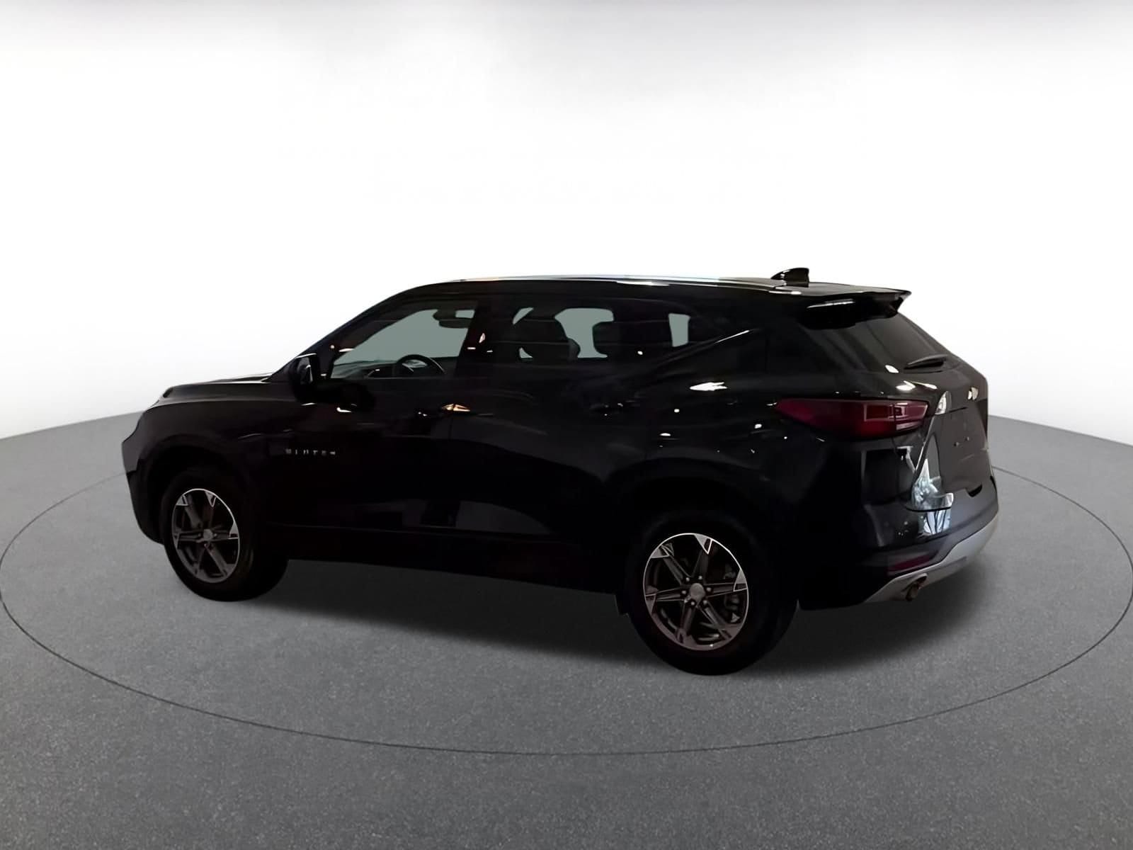 Thumbnail: 2026 Chevrolet Blazer - 9