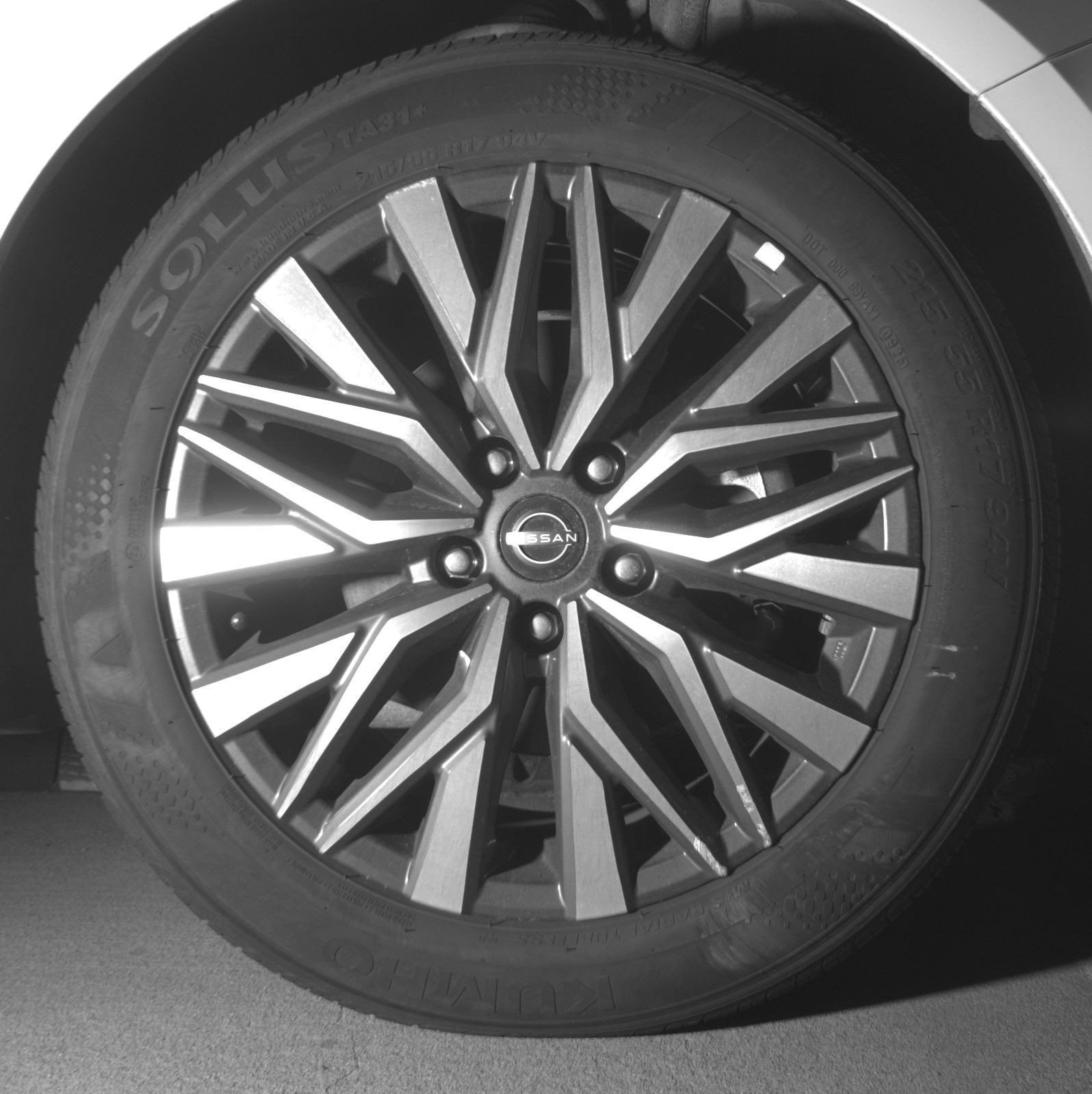 Thumbnail: 2025 Nissan Altima - 16
