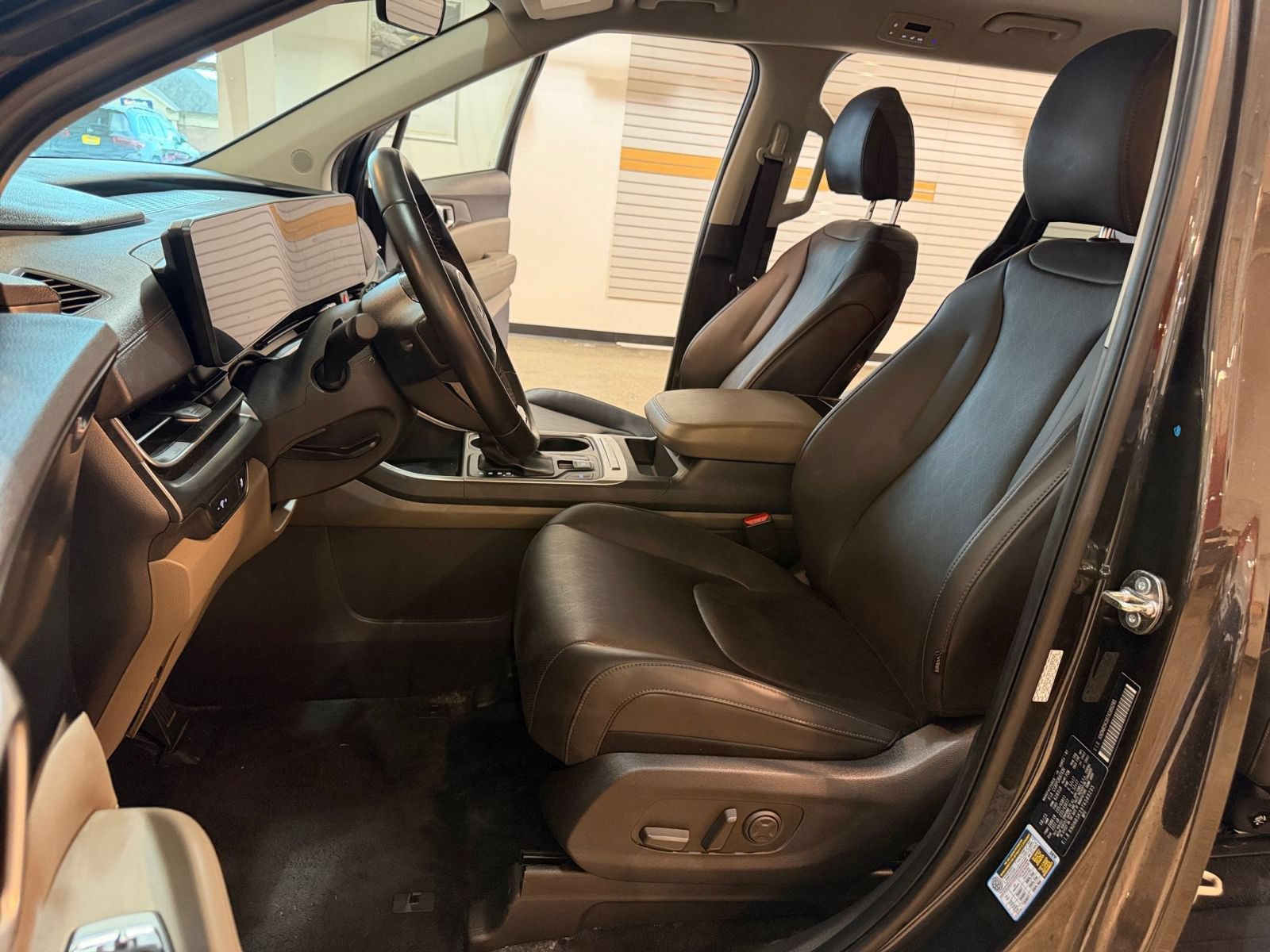 Thumbnail: 2026 Kia Carnival - 28