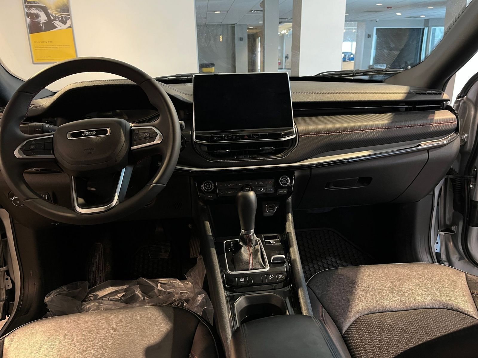 Thumbnail: 2025 Jeep Compass - 35