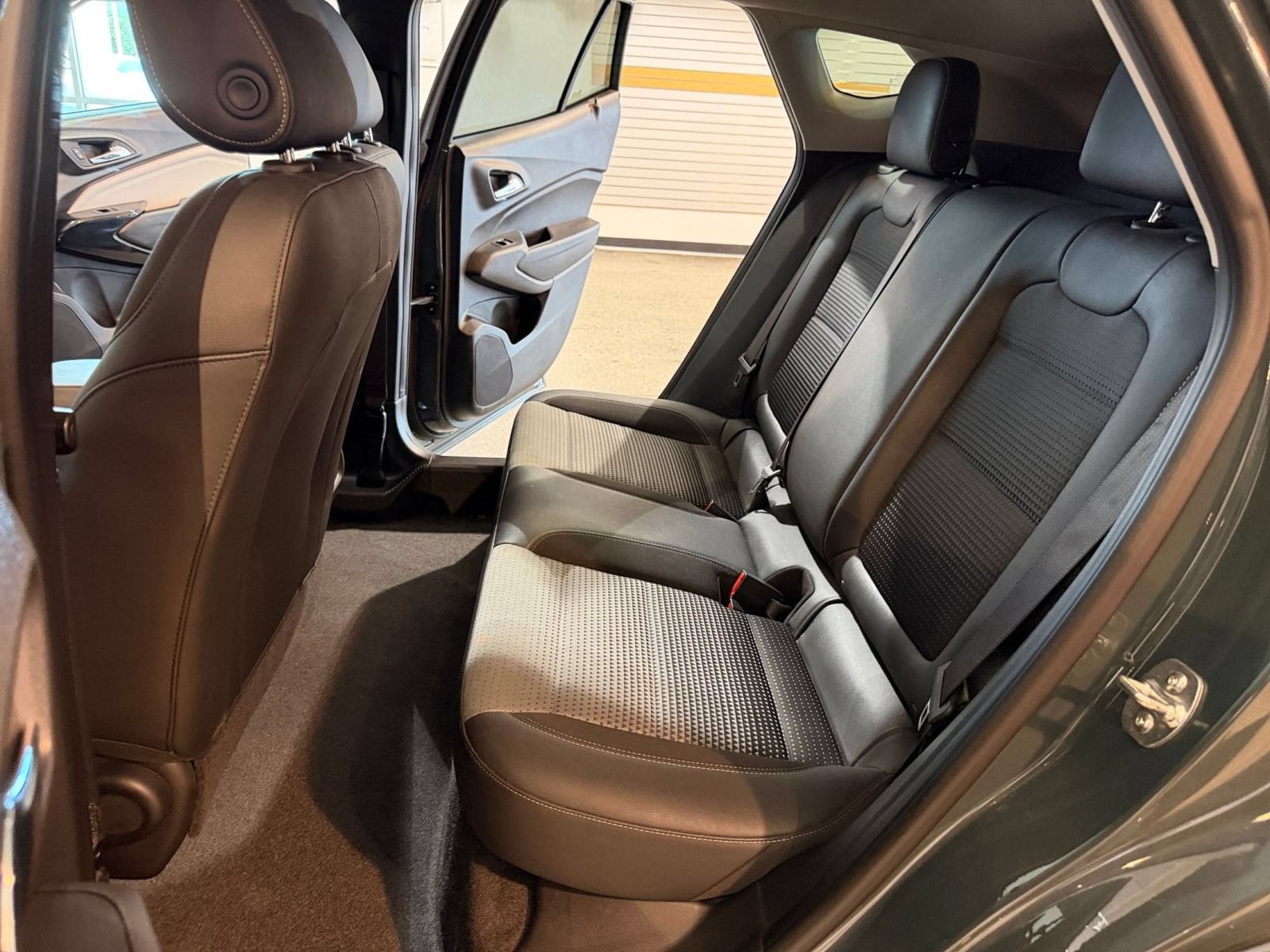 Thumbnail: 2025 Chevrolet Trax - 33