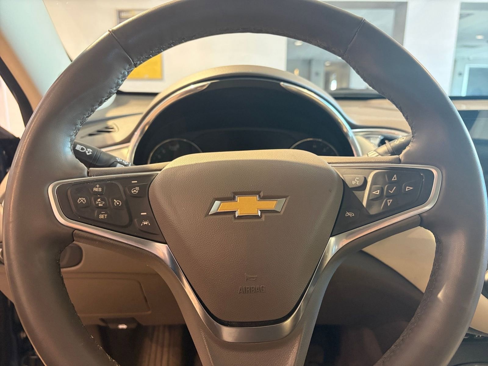 Thumbnail: 2024 Chevrolet Malibu - 28