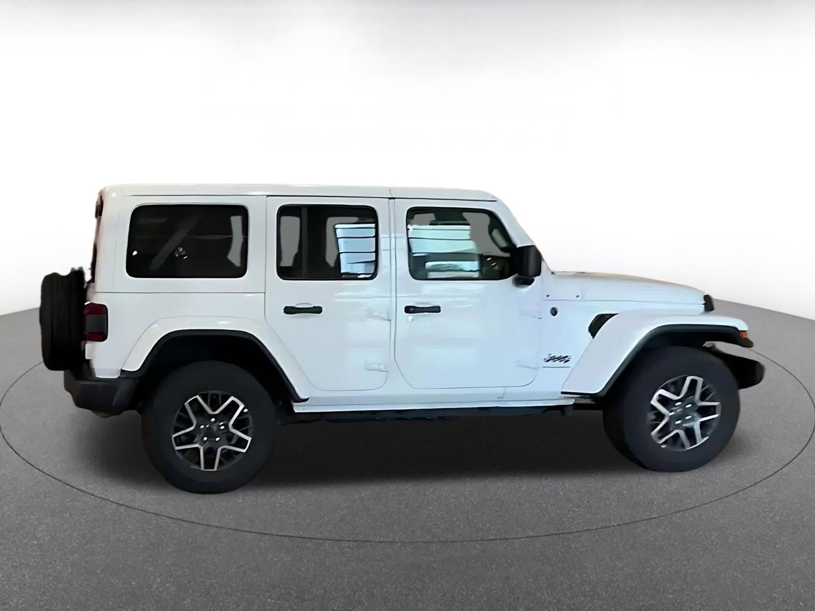 Thumbnail: 2025 Jeep Wrangler - 10