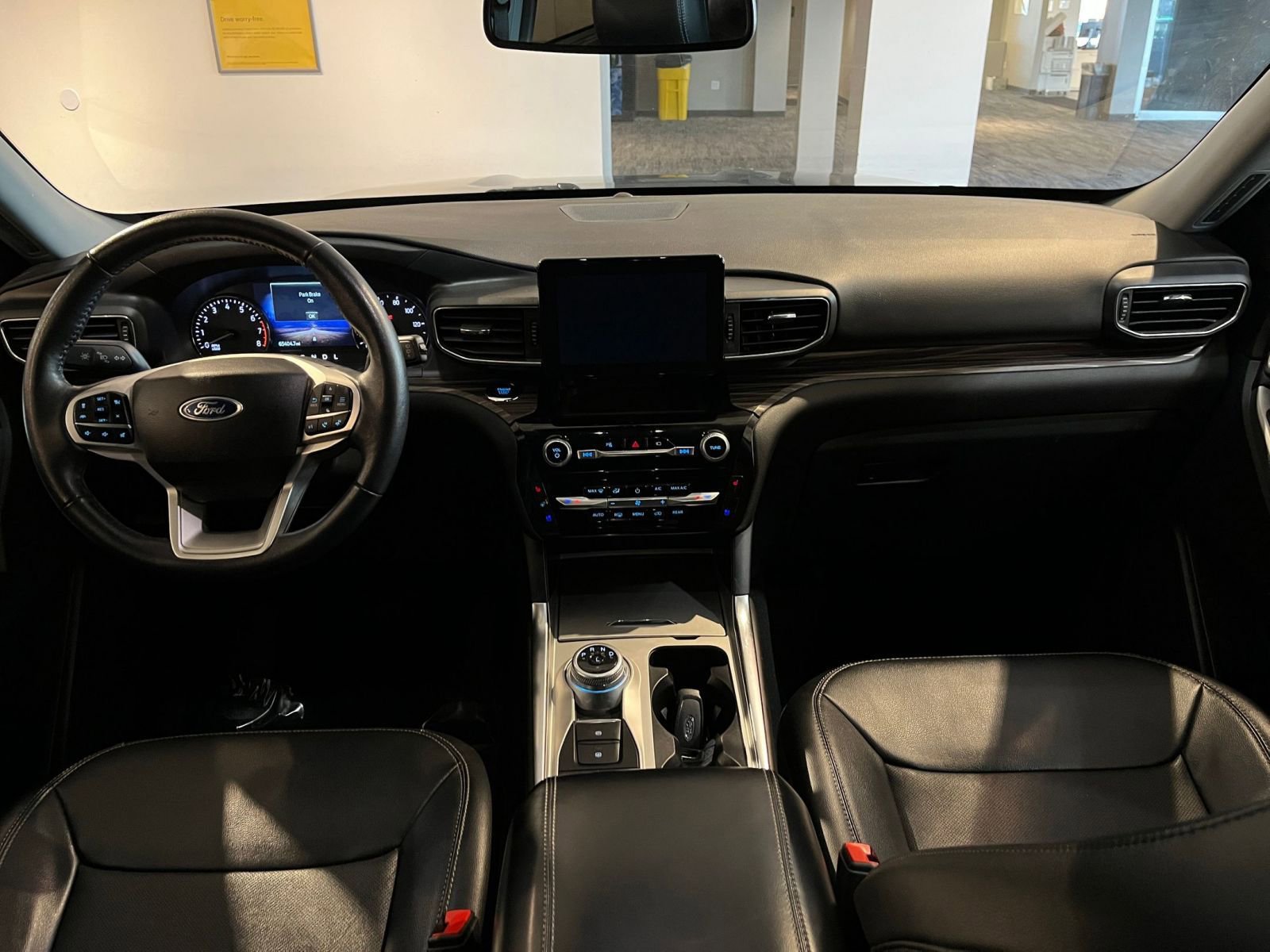 Thumbnail: 2023 Ford Explorer - 34