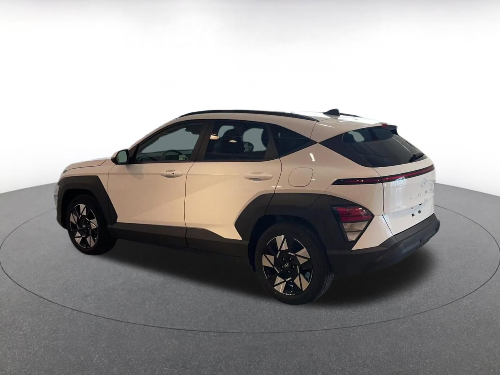 Thumbnail: 2025 Hyundai Kona - 10
