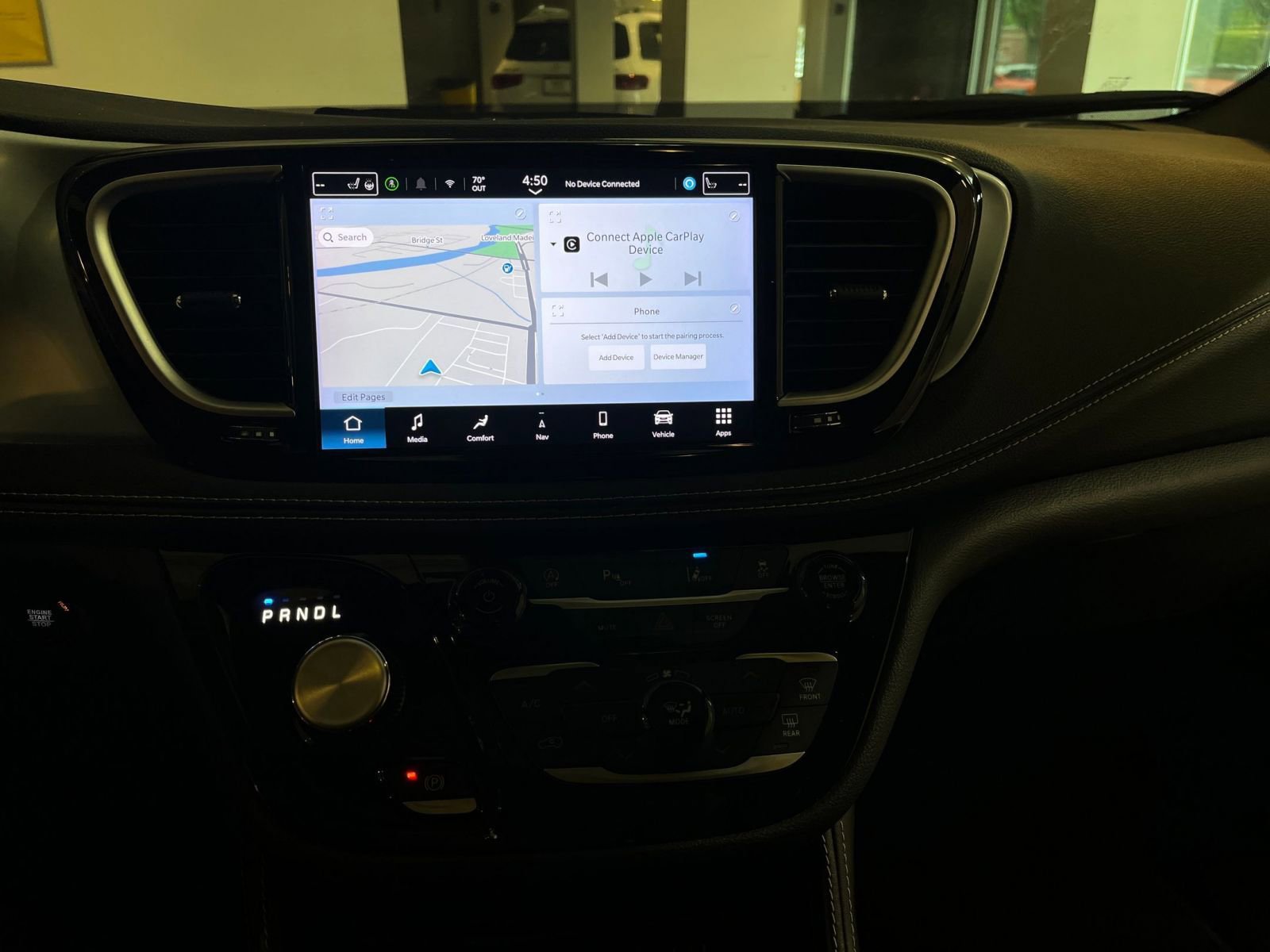 Thumbnail: 2025 Chrysler Pacifica - 17