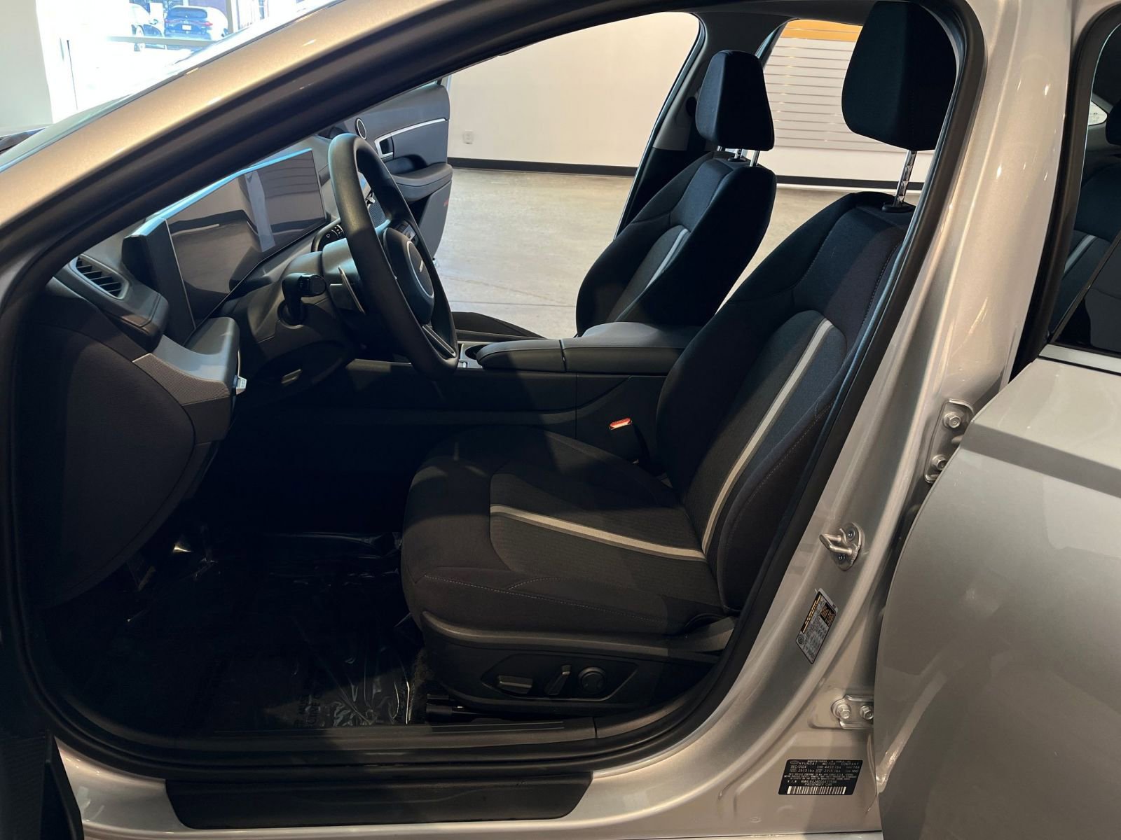 Thumbnail: 2025 Hyundai Sonata - 27