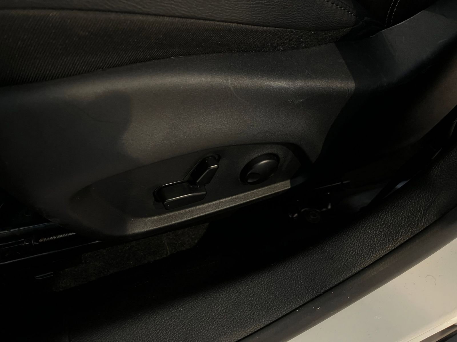 Thumbnail: 2025 Jeep Compass - 22