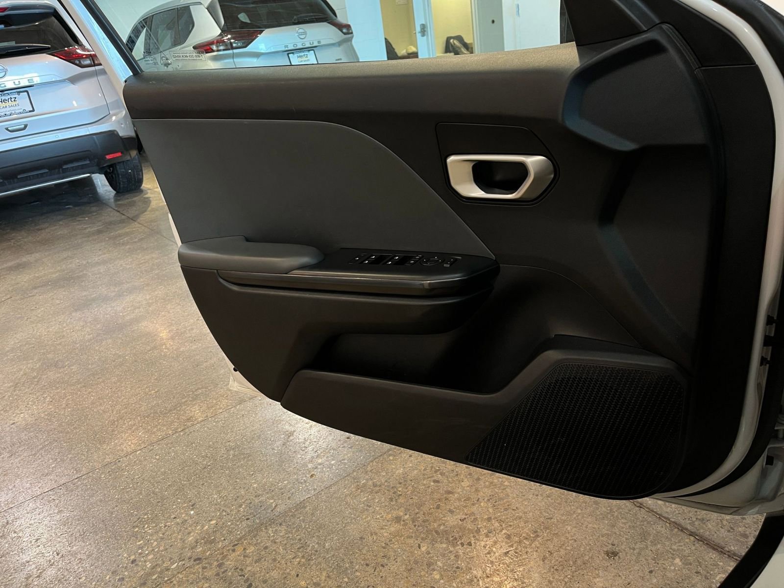 Thumbnail: 2025 Kia K4 - 18