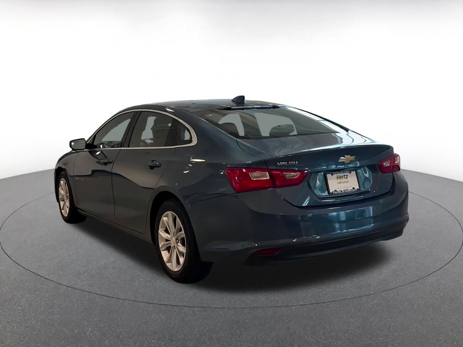 Thumbnail: 2024 Chevrolet Malibu - 11
