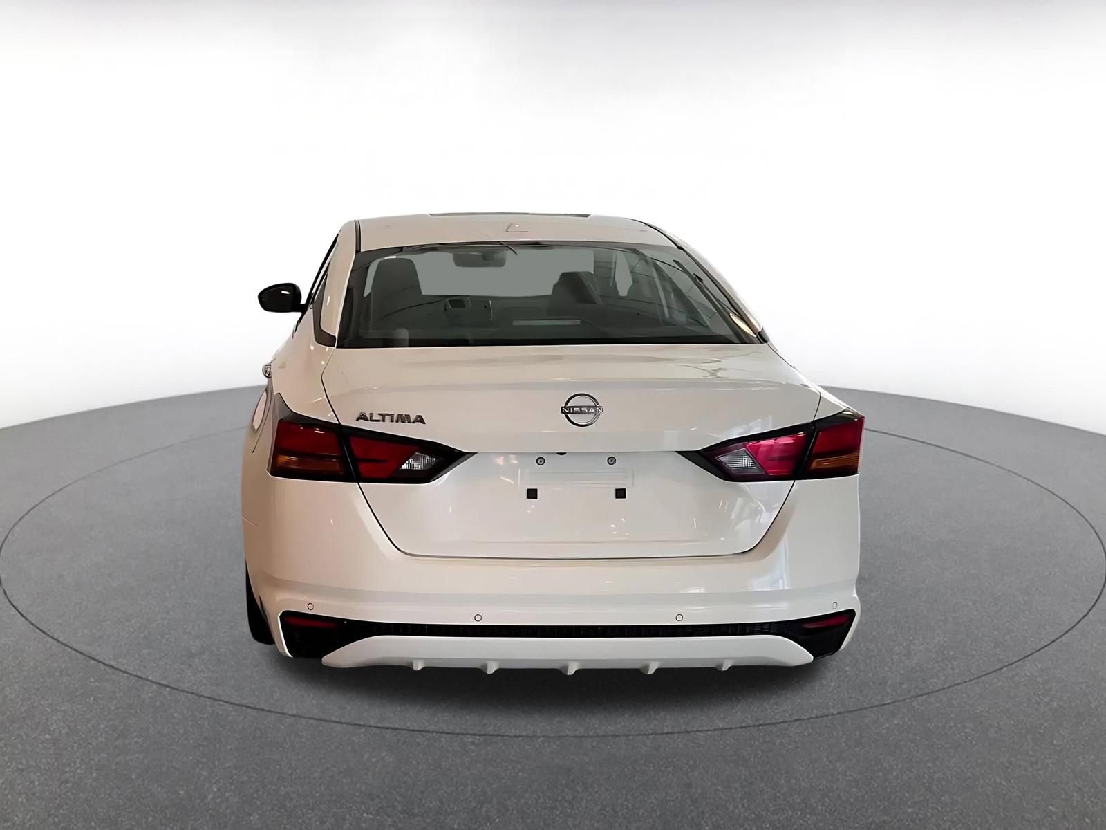 Thumbnail: 2025 Nissan Altima - 11