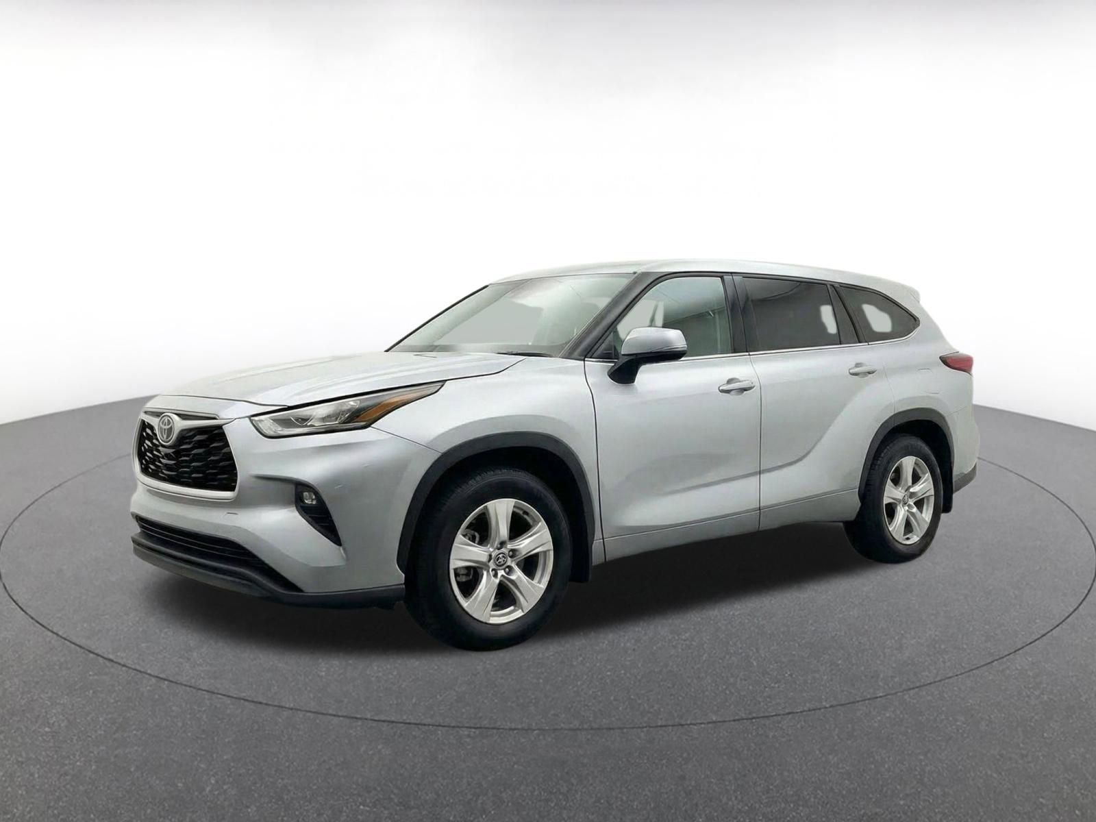 Thumbnail: 2025 Toyota Highlander - 3