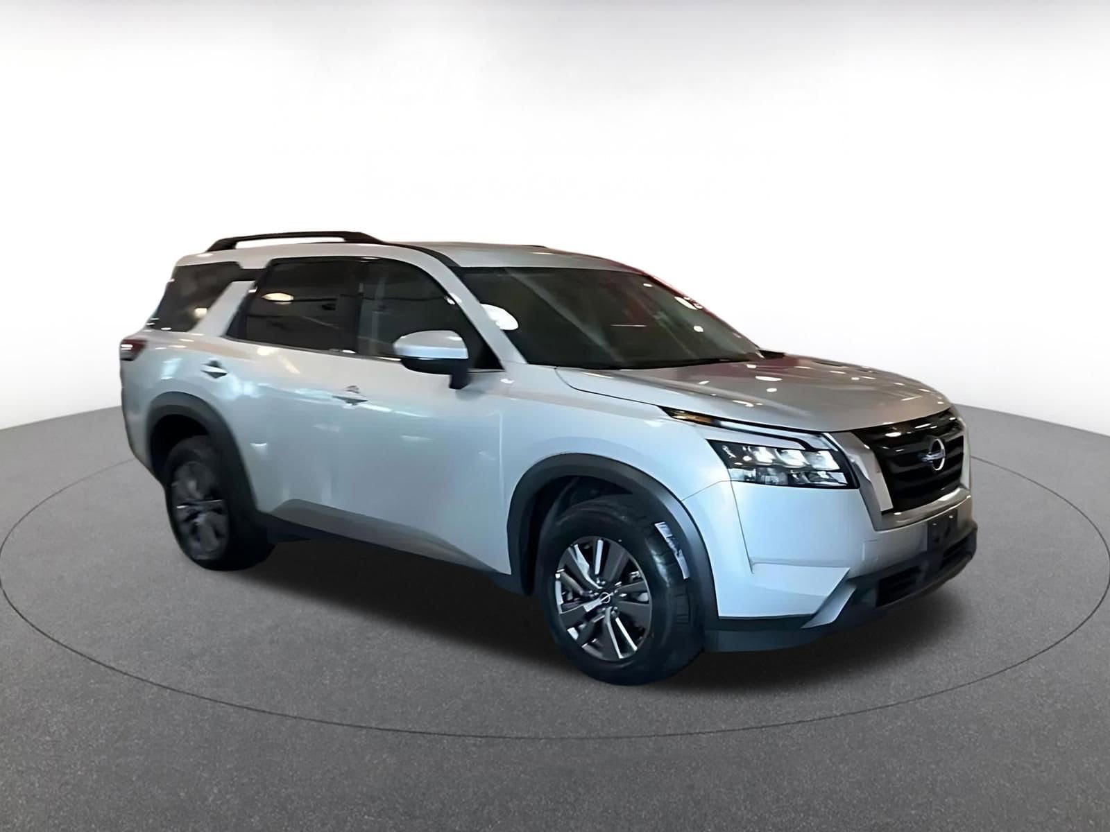 Thumbnail: 2025 Nissan Pathfinder - 2