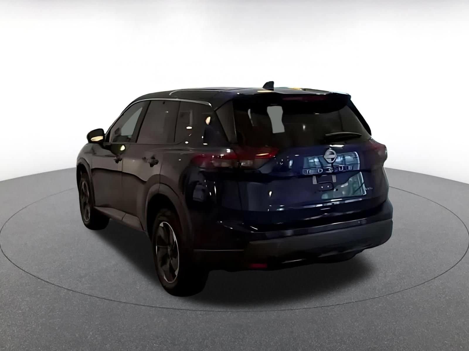 Thumbnail: 2025 Nissan Rogue - 9