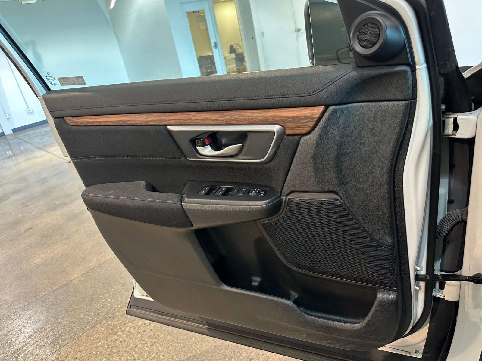 Thumbnail: 2021 Honda CR-V - 18